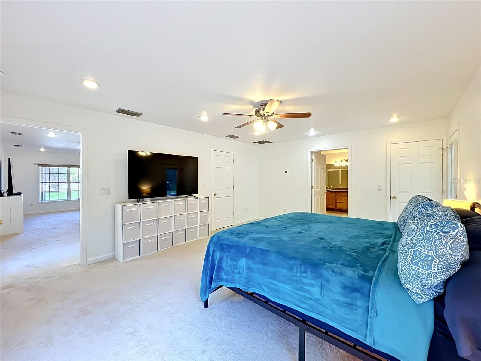 MIL Suite - 2300 PINE MEADOWS PL, CHULUOTA
