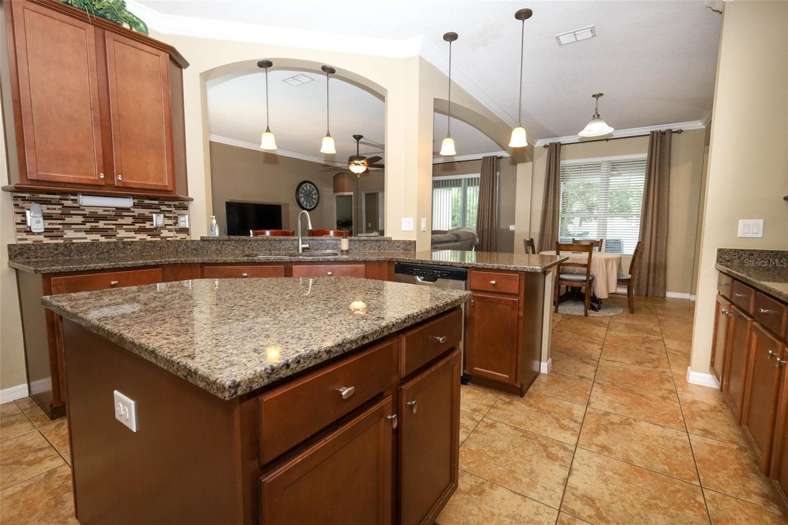 Single Family Residence at 1661 BLUE GRASS BLVD, DELAND, photo 25 of 64