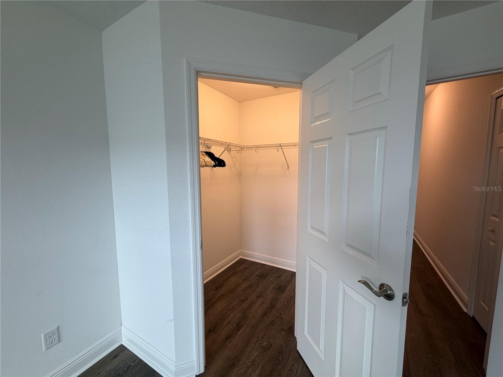 Townhouse at 2444 FOGGY CREEK CIR, CLEARWATER, photo 14 of 26