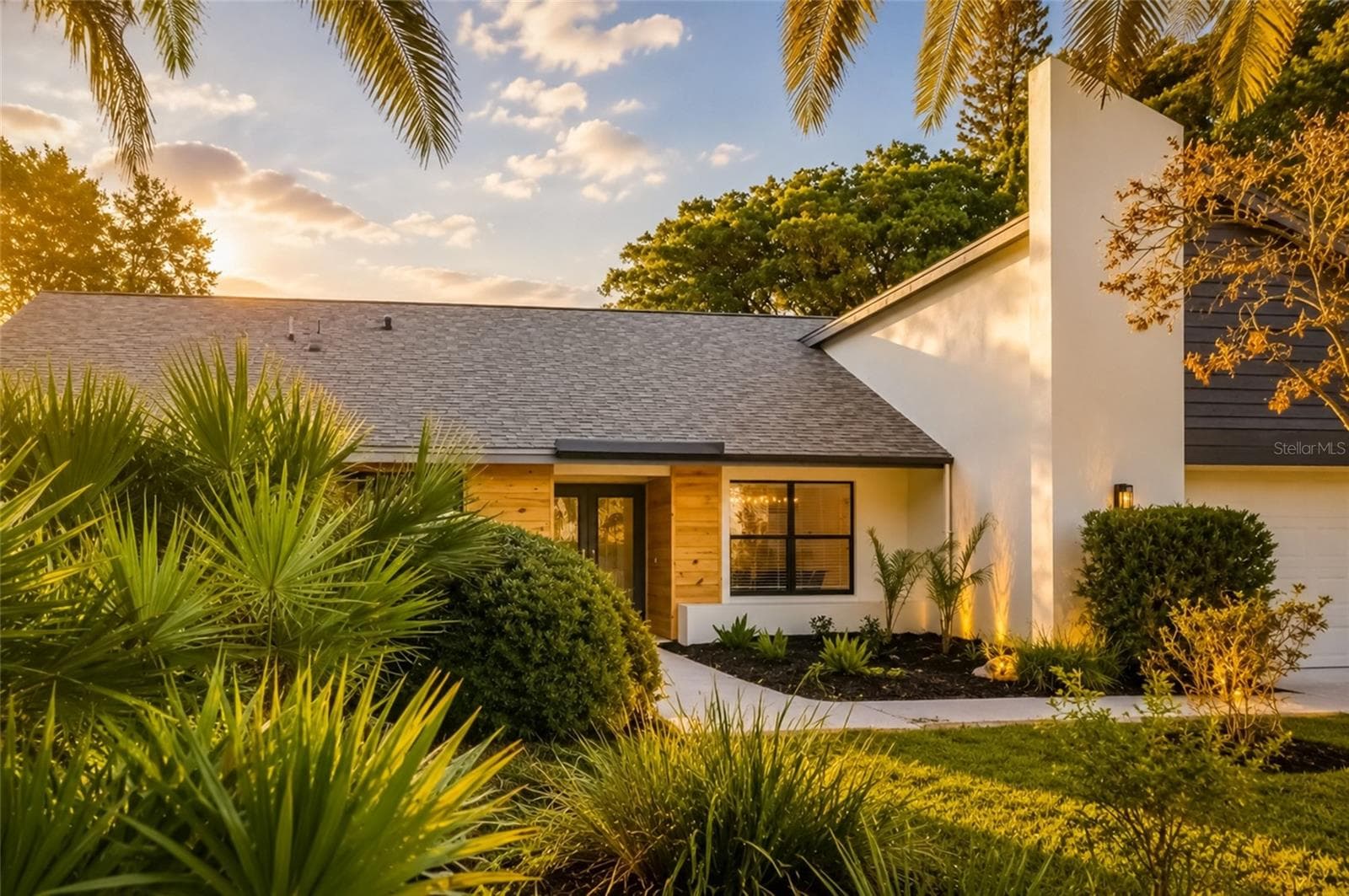 Single Family Residence at 2700 SEDGEFIELD CT E, CLEARWATER, photo 3 of 61