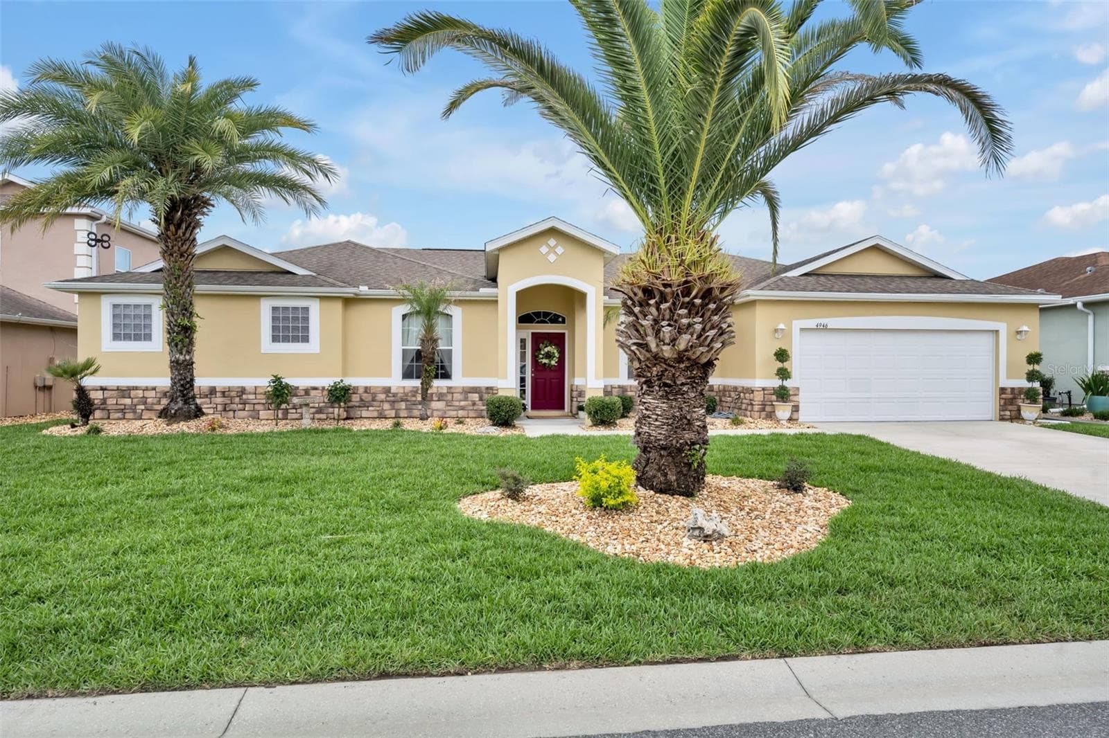 4946 NE 124TH RD