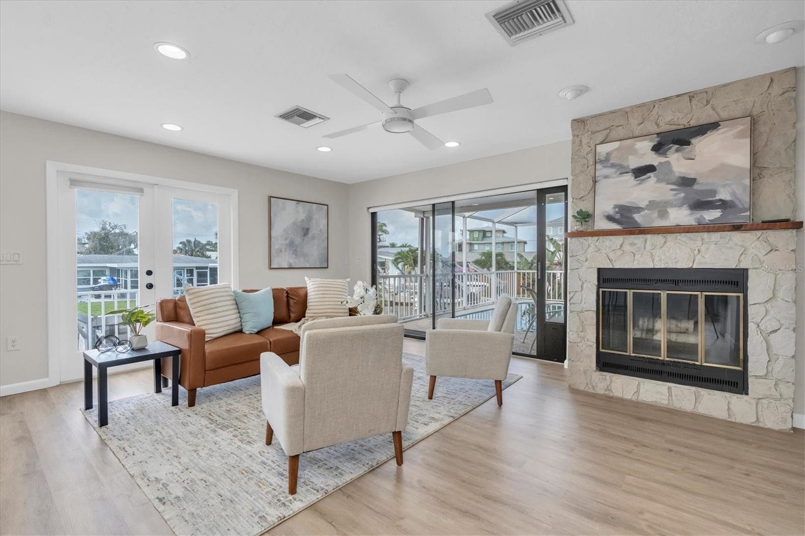 Single Family Residence at 212 WESTWINDS DR, PALM HARBOR, photo 9 of 41