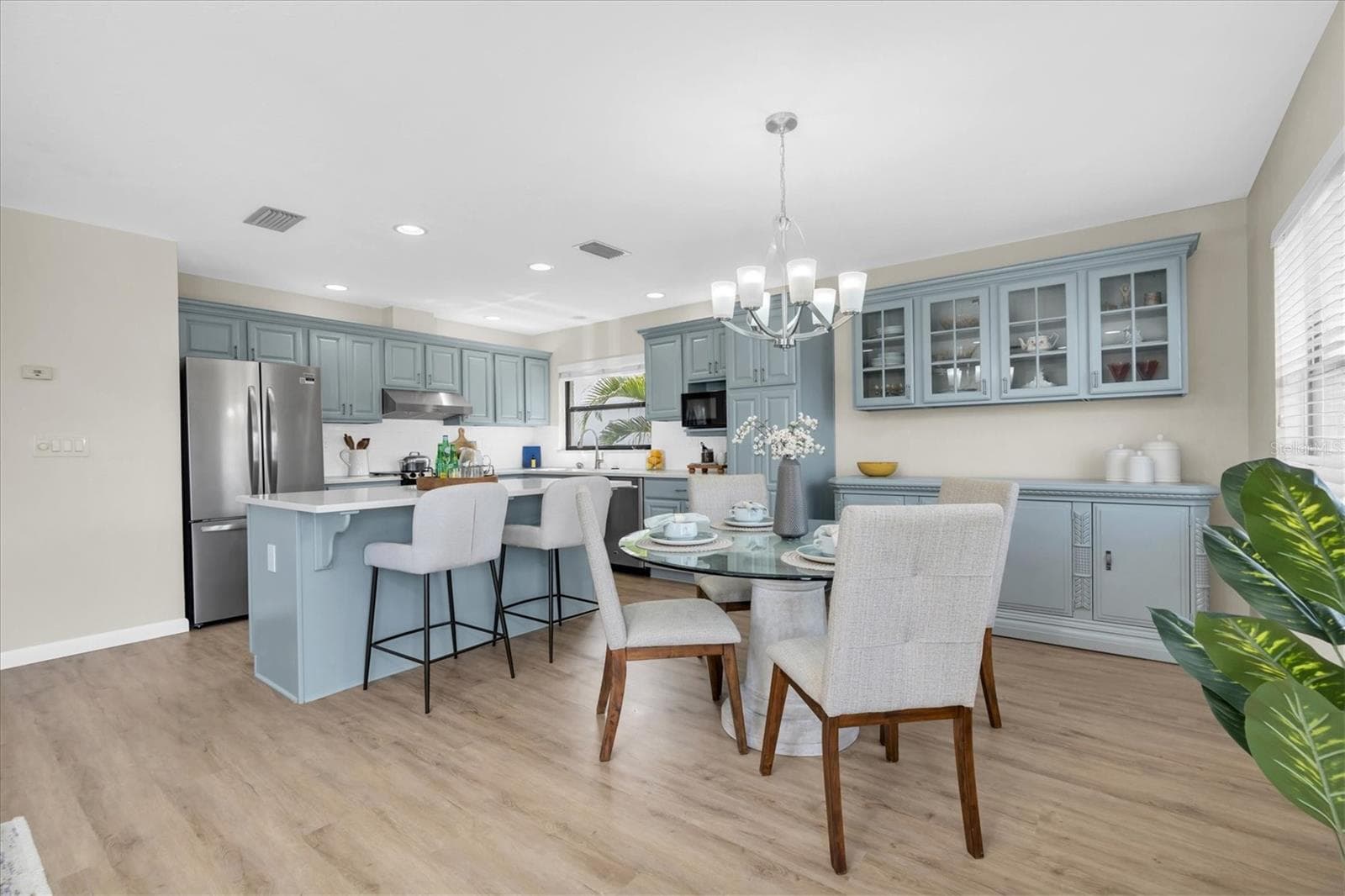 Single Family Residence at 212 WESTWINDS DR, PALM HARBOR, photo 13 of 41