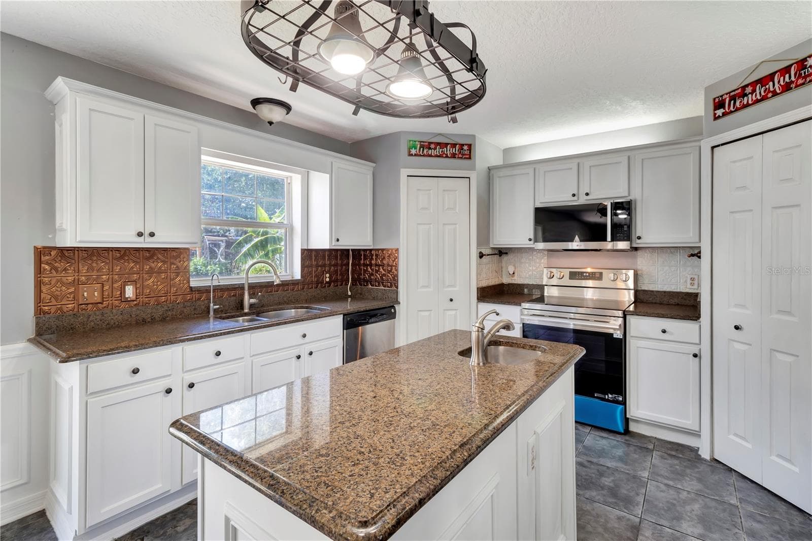 Kitchen - 7642 PARK HILL AVE, LEESBURG