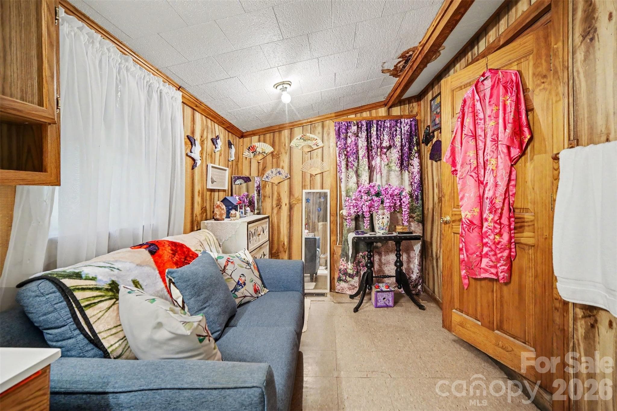 Single Family Residence at 260 Cherrywood Lane, Sharon, photo 27 of 48