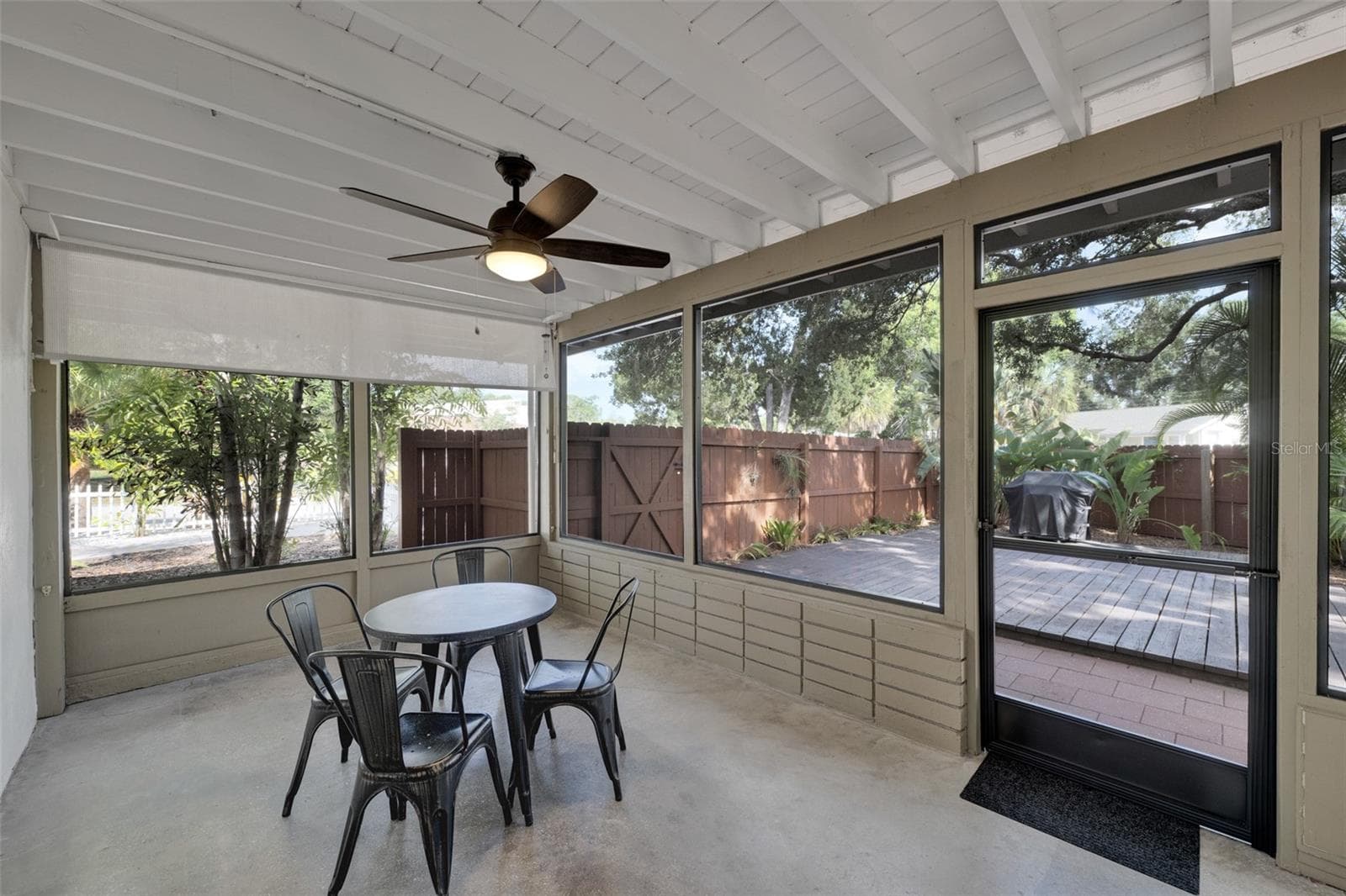 Single Family Residence at 1415 S SCHOOL AVE, SARASOTA, photo 12 of 47