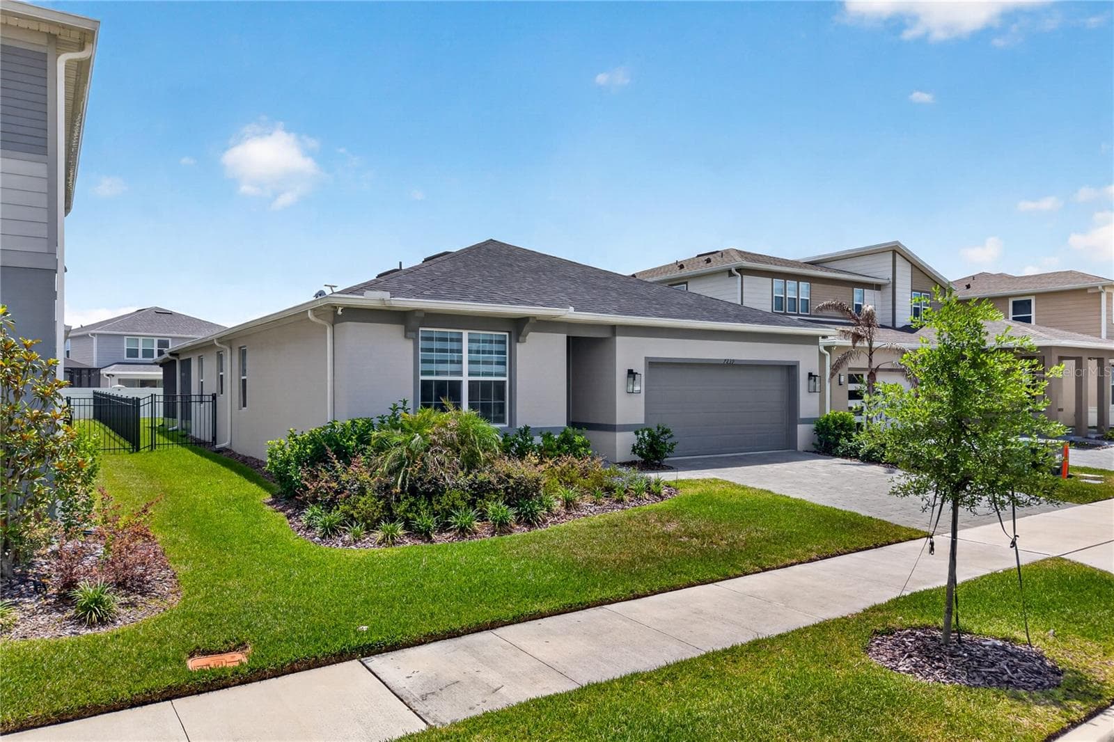 7239 IVY TENDRIL AVE