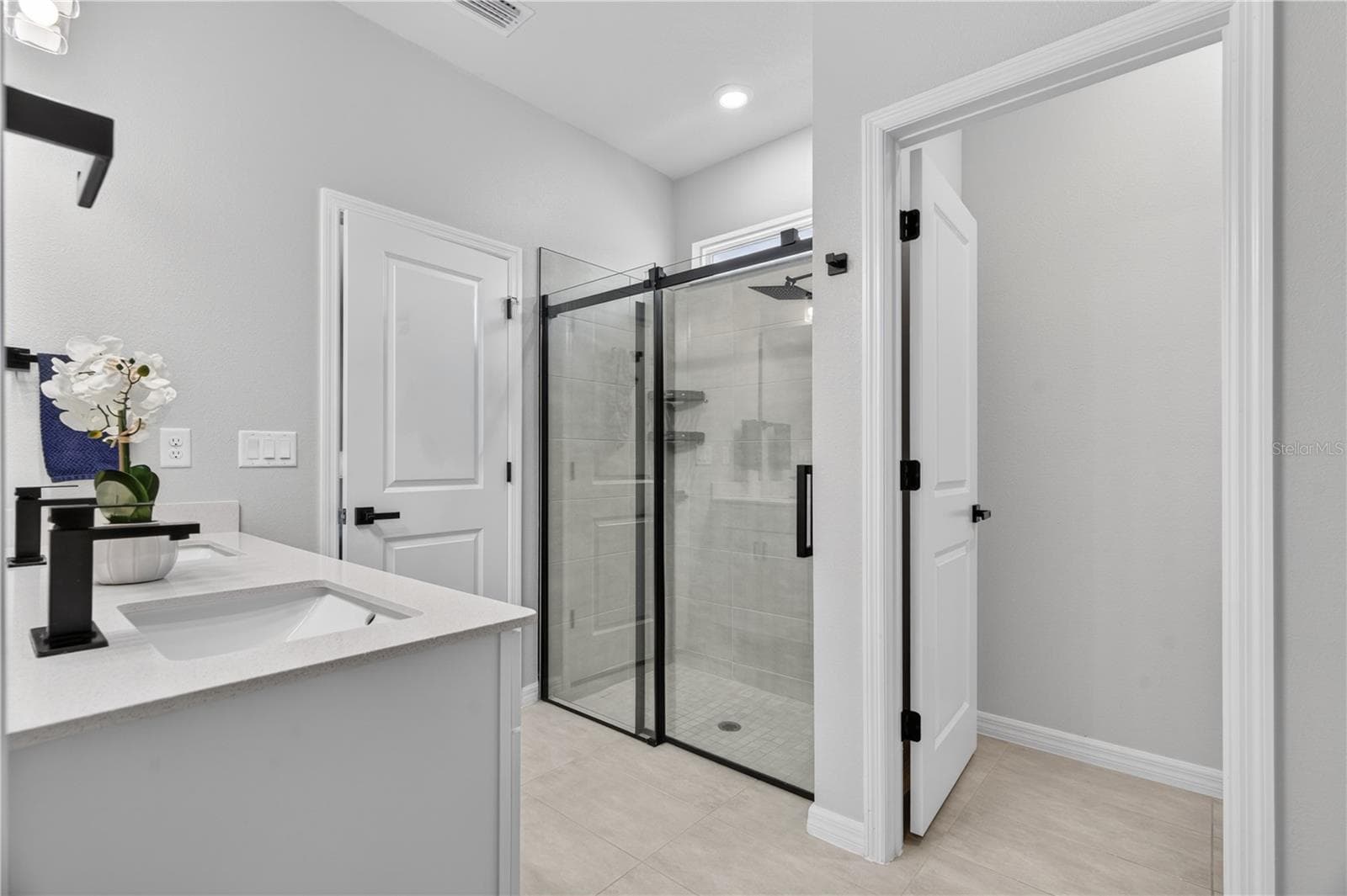 Single Family Residence at 7239 IVY TENDRIL AVE, ORLANDO, photo 22 of 55