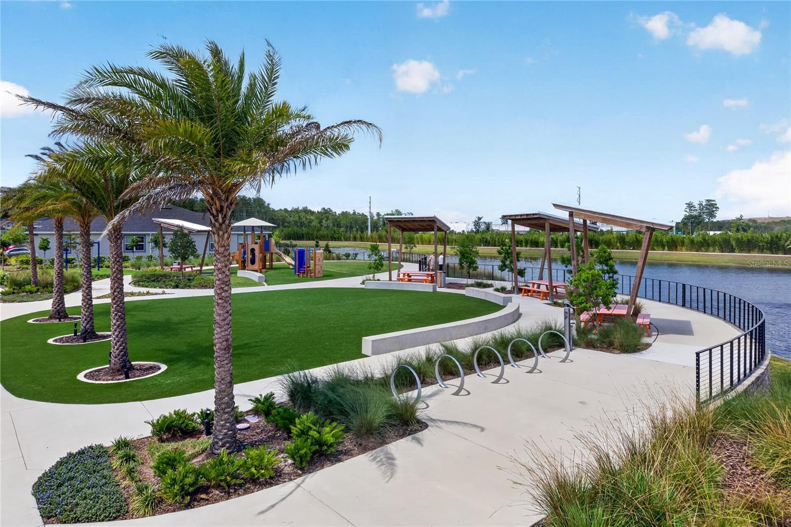 PARK AREA - 7239 IVY TENDRIL AVE, ORLANDO
