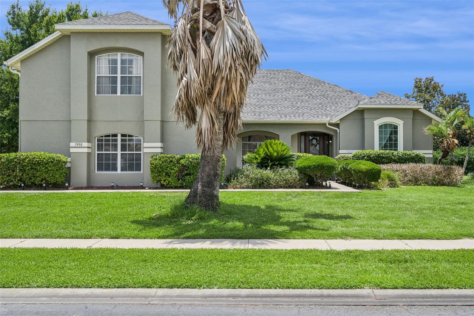 7950 SEA PEARL CIR