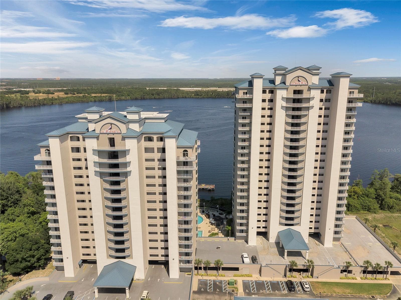 13427 BLUE HERON BEACH DR #301