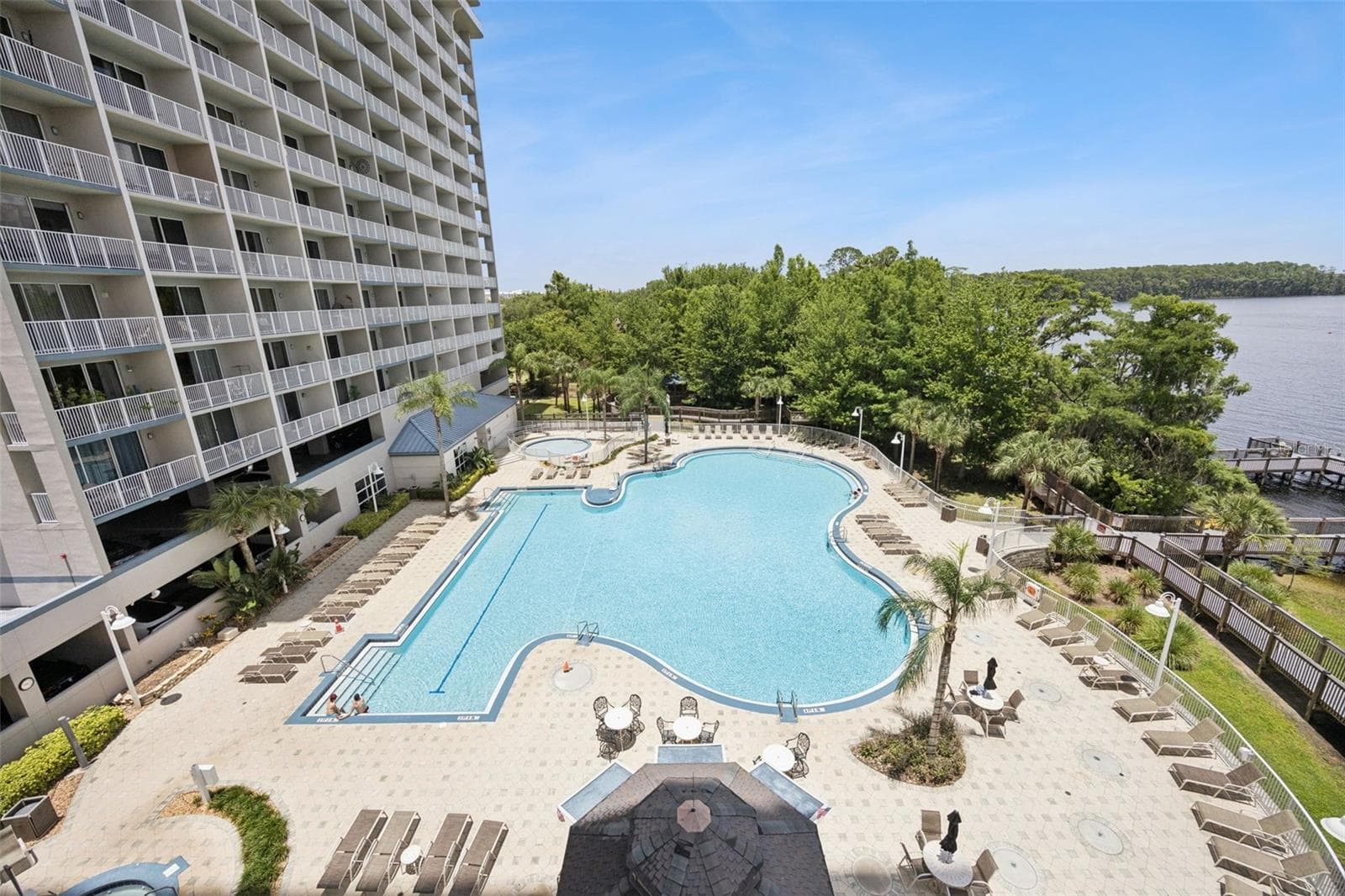Condo - Hotel at 13427 BLUE HERON BEACH DR #301, ORLANDO, photo 5 of 26