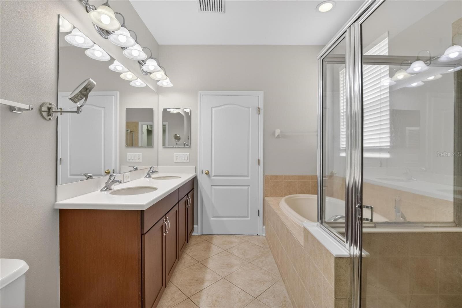 Primary Bathroom - 21040 GREEN WING CT, LAND O LAKES