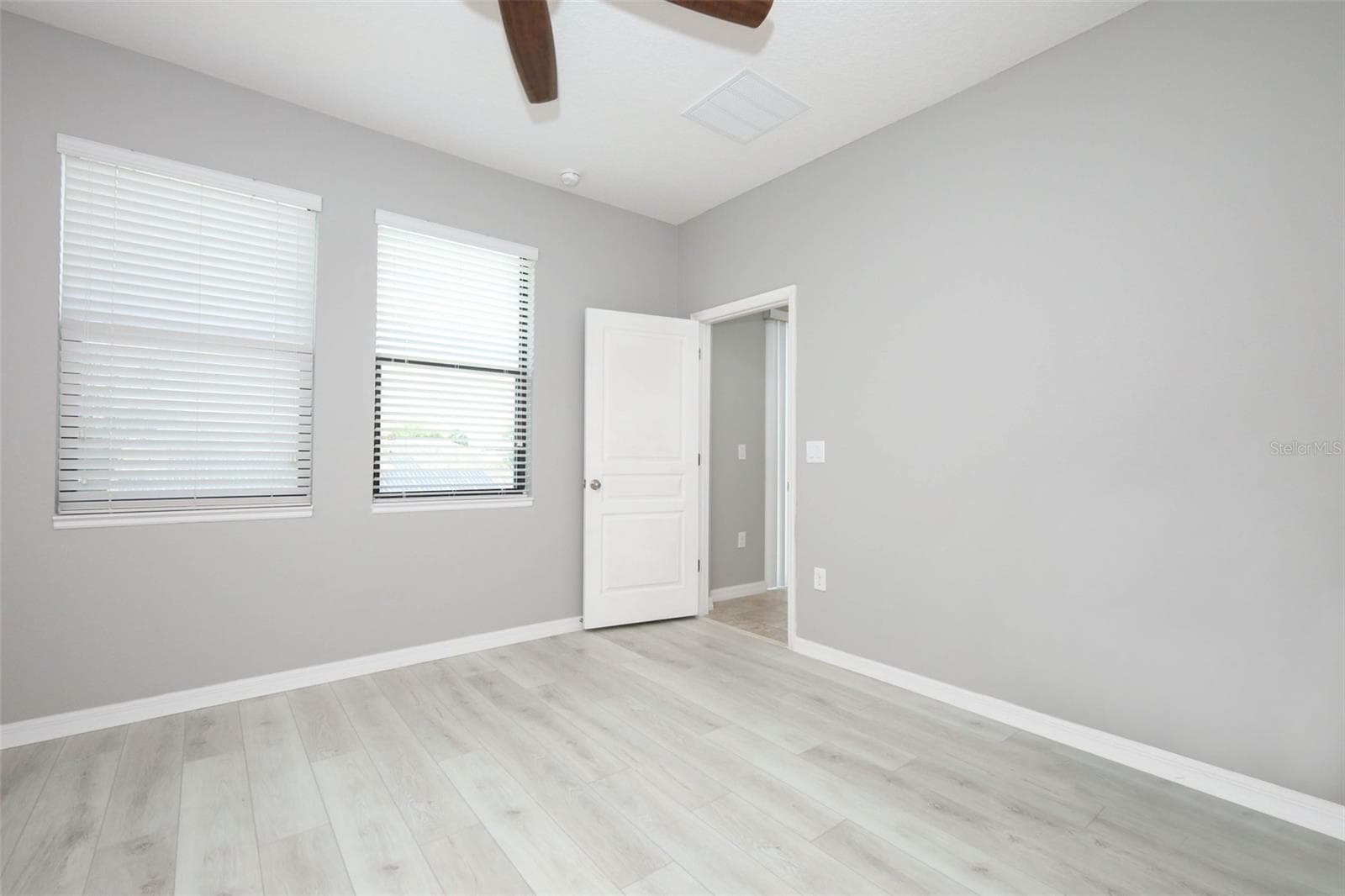 Single Family Residence at 9175 CHANDLER DR, GROVELAND, photo 11 of 23