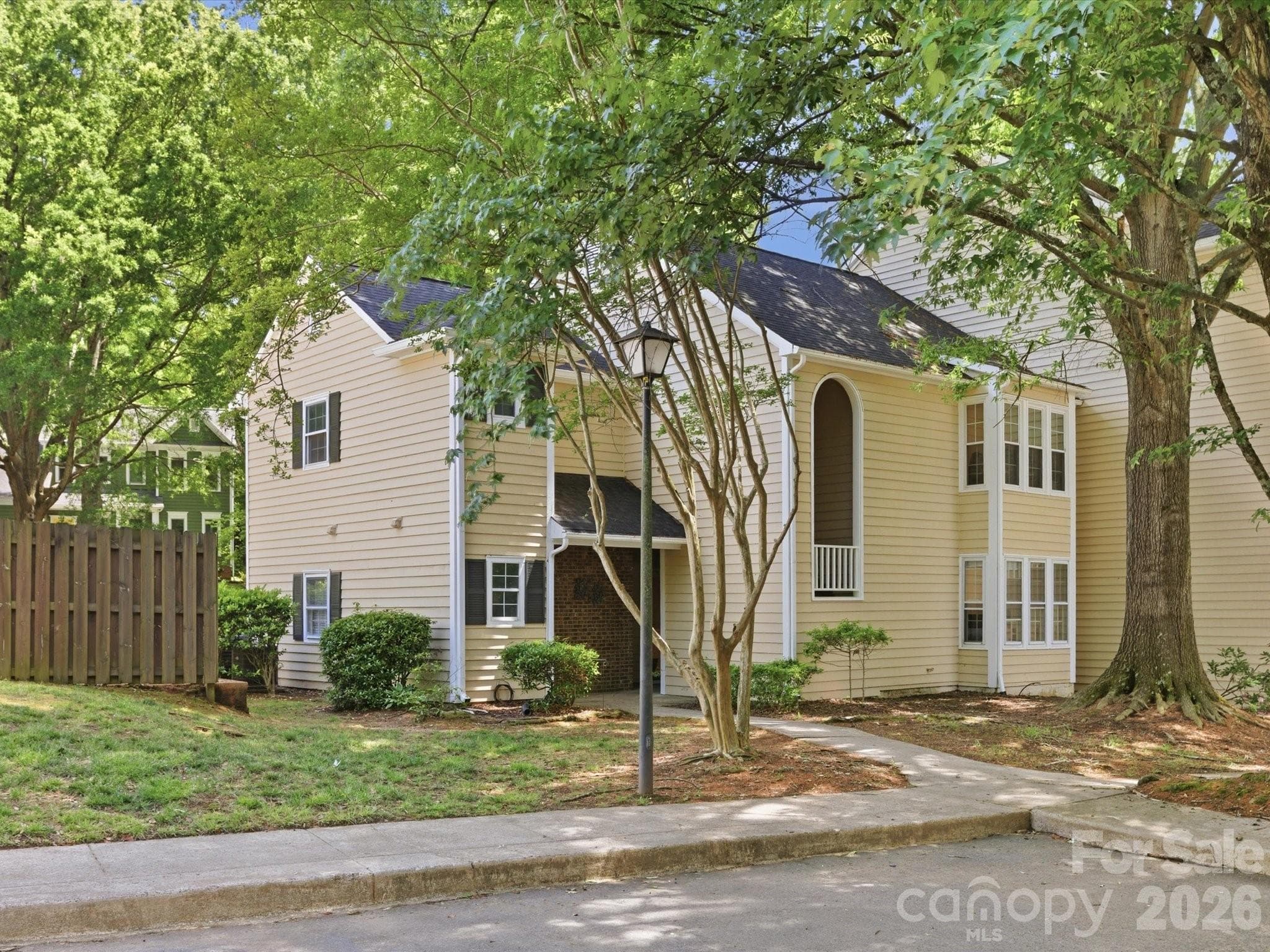 Condominium at Charlotte, photo 3 of 23