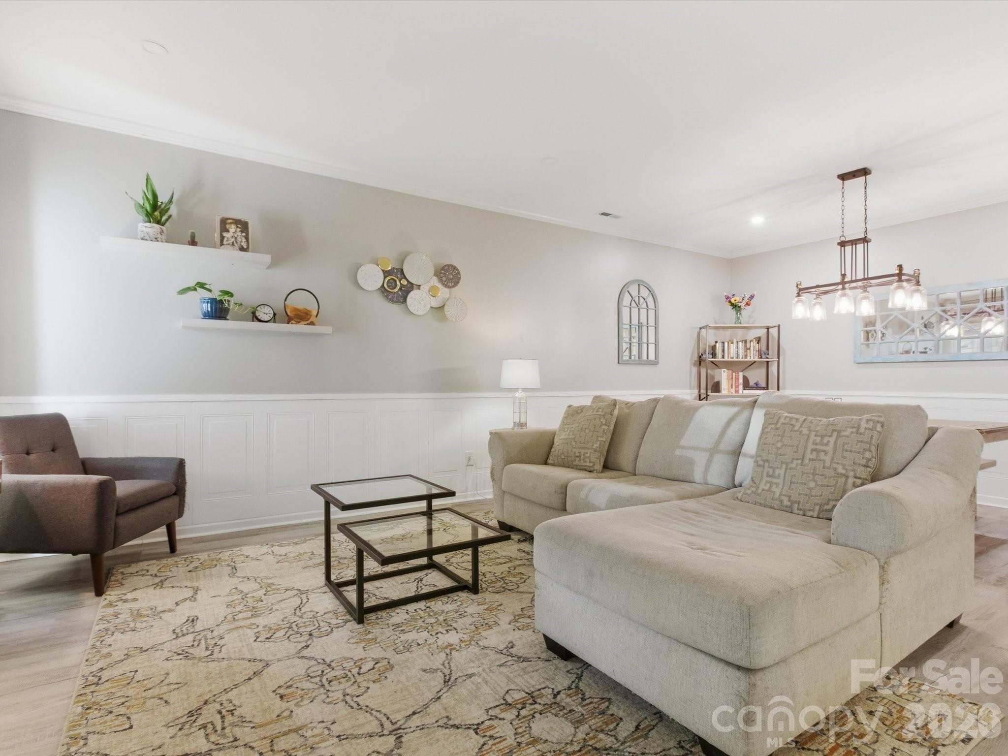 Condominium at Charlotte, photo 9 of 23