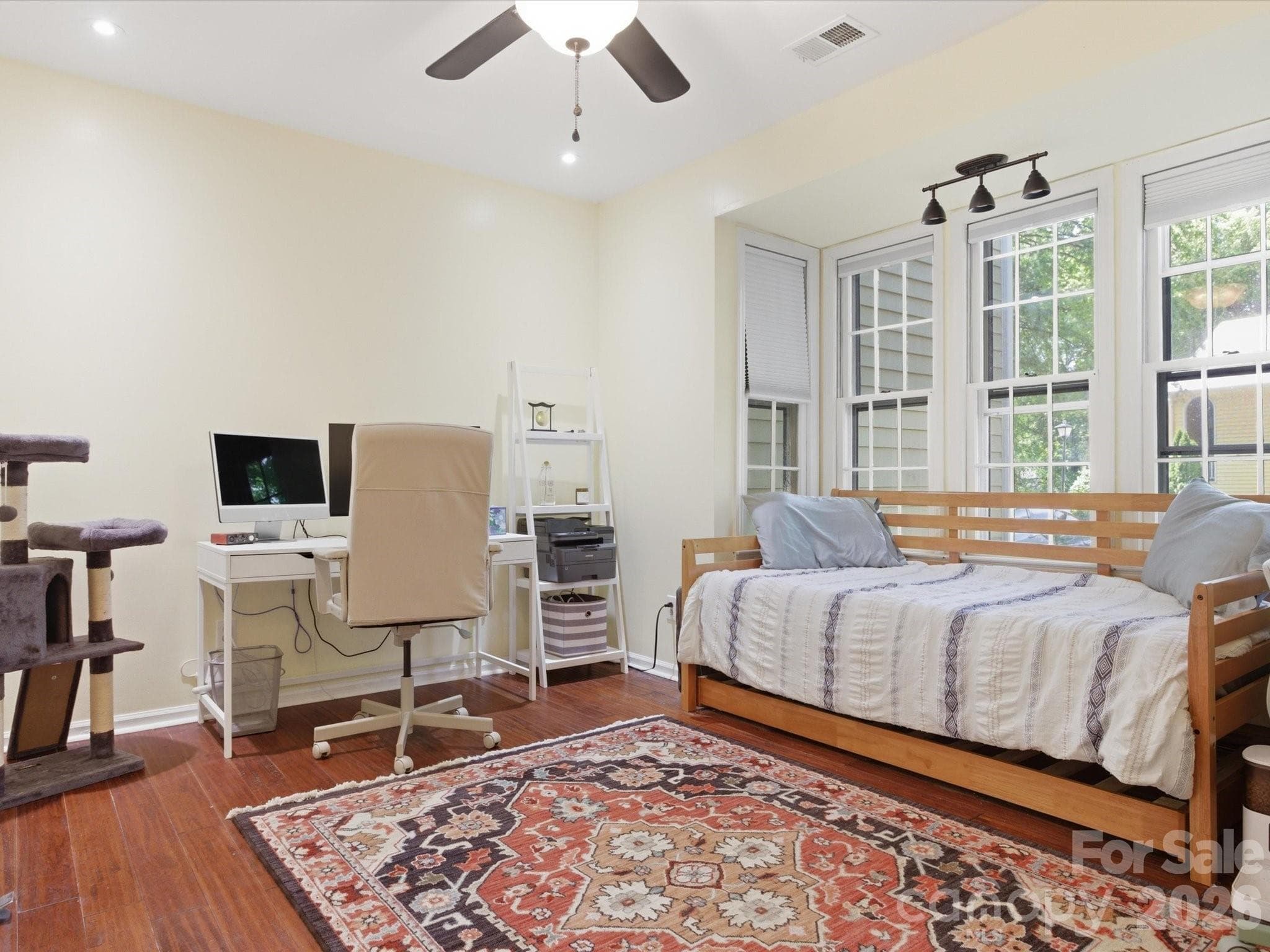 Condominium at Charlotte, photo 16 of 23
