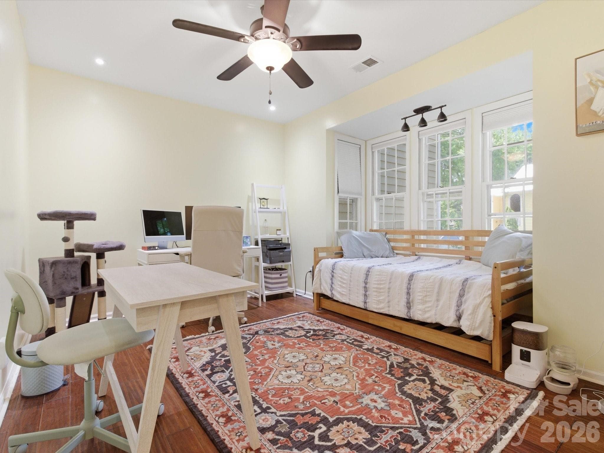 Condominium at Charlotte, photo 17 of 23