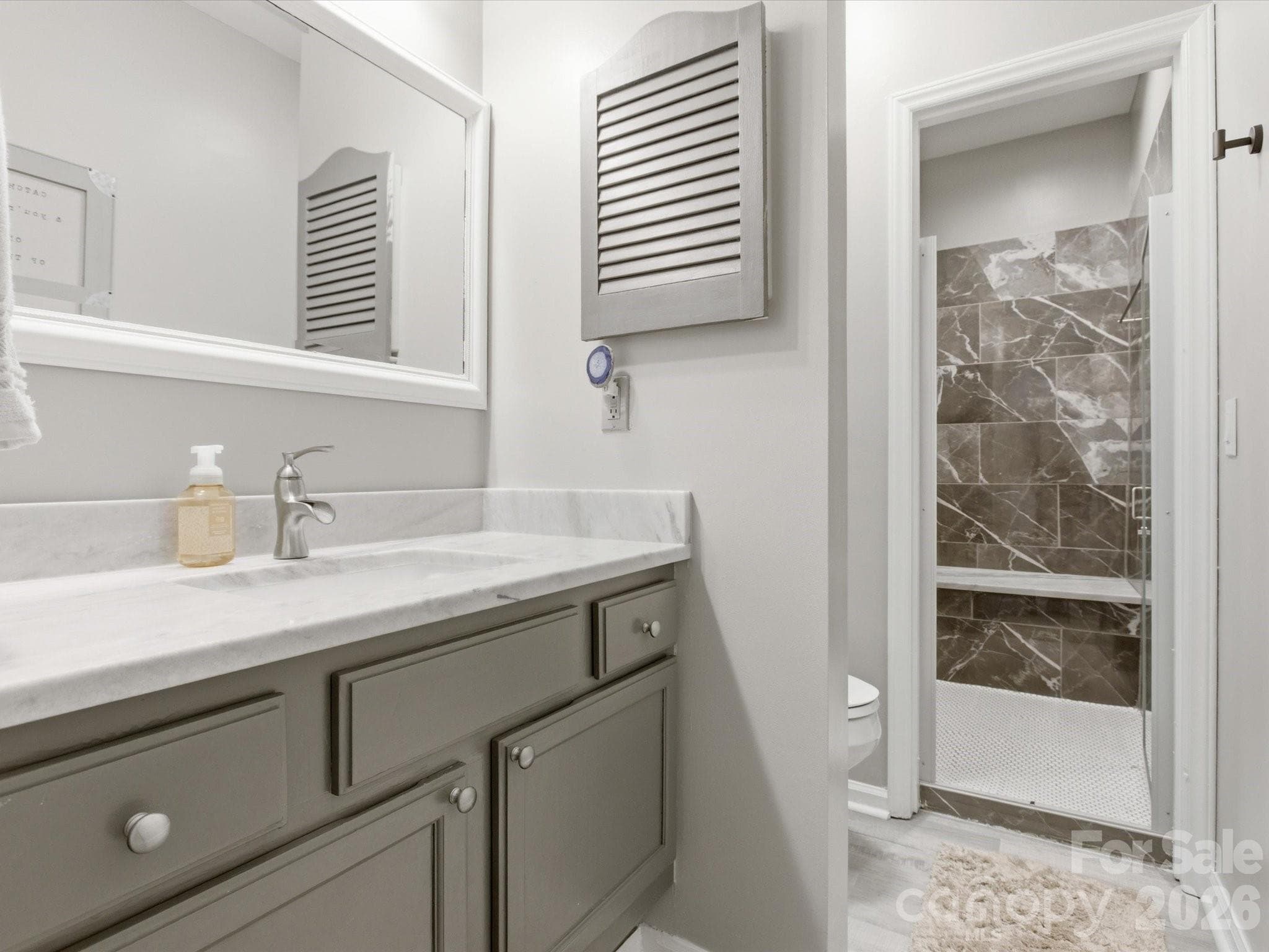 Condominium at Charlotte, photo 19 of 23