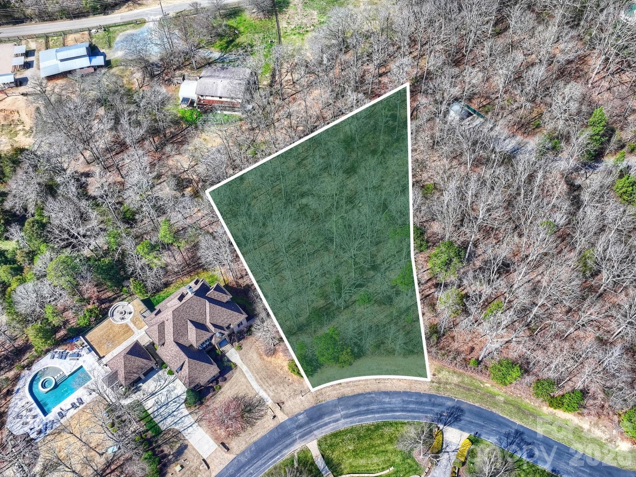 Homesite #14 - .82 acre wooded, private basement lot - Fort Mill
