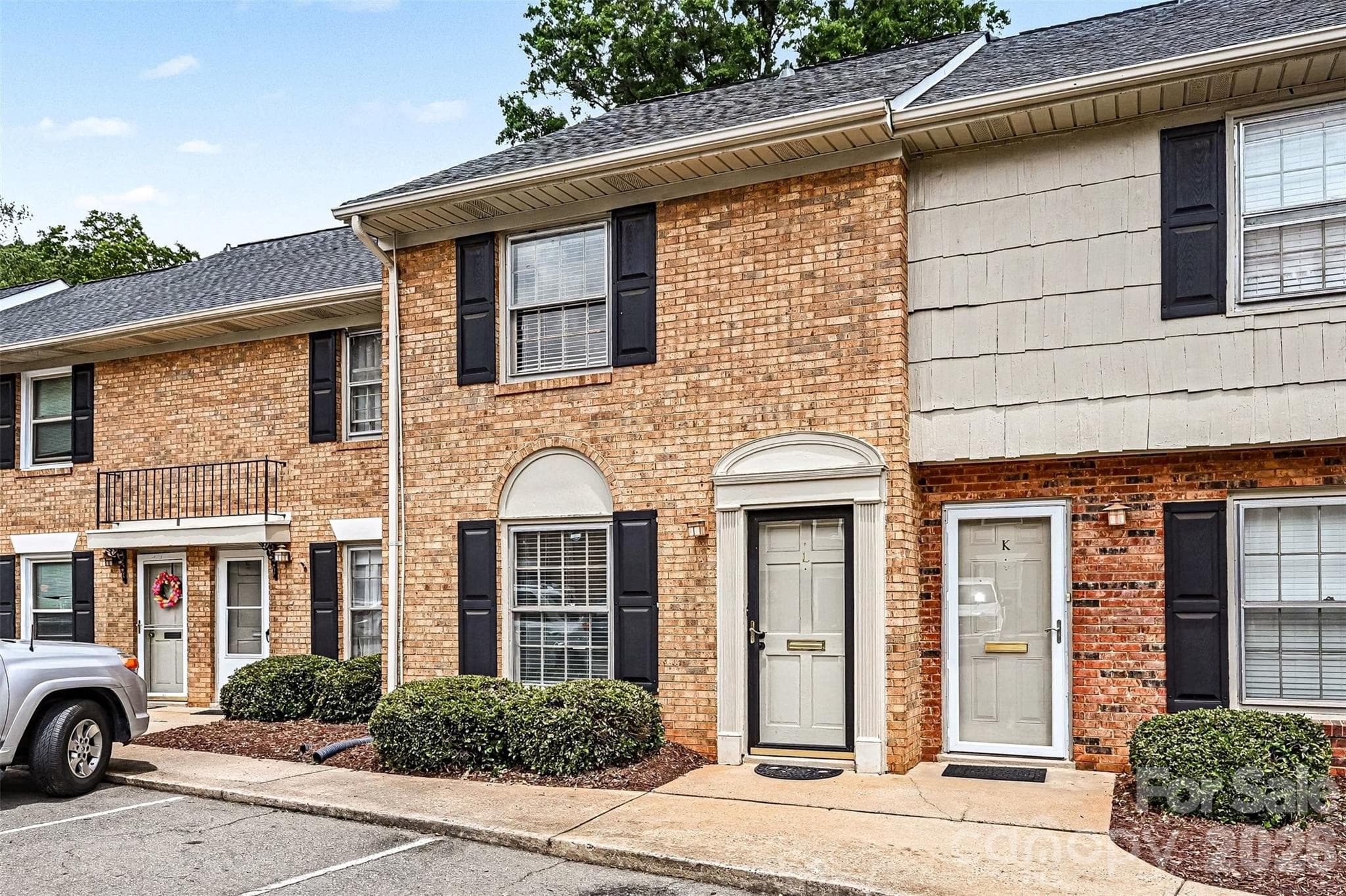 Condominium at Charlotte, photo 3 of 31