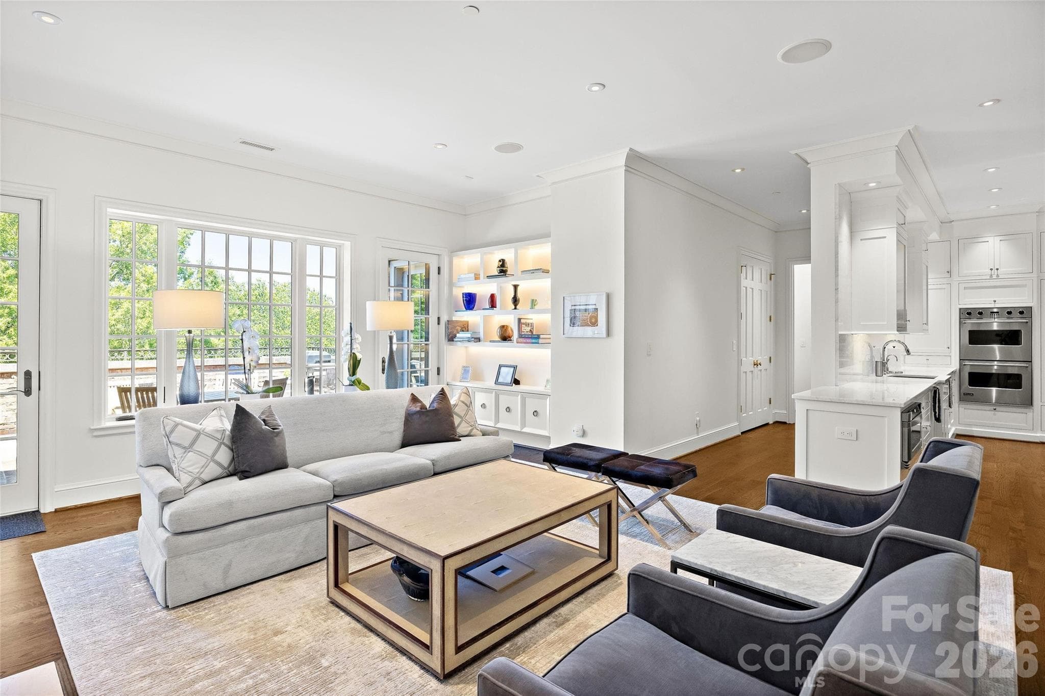 Condominium at Charlotte, photo 3 of 28