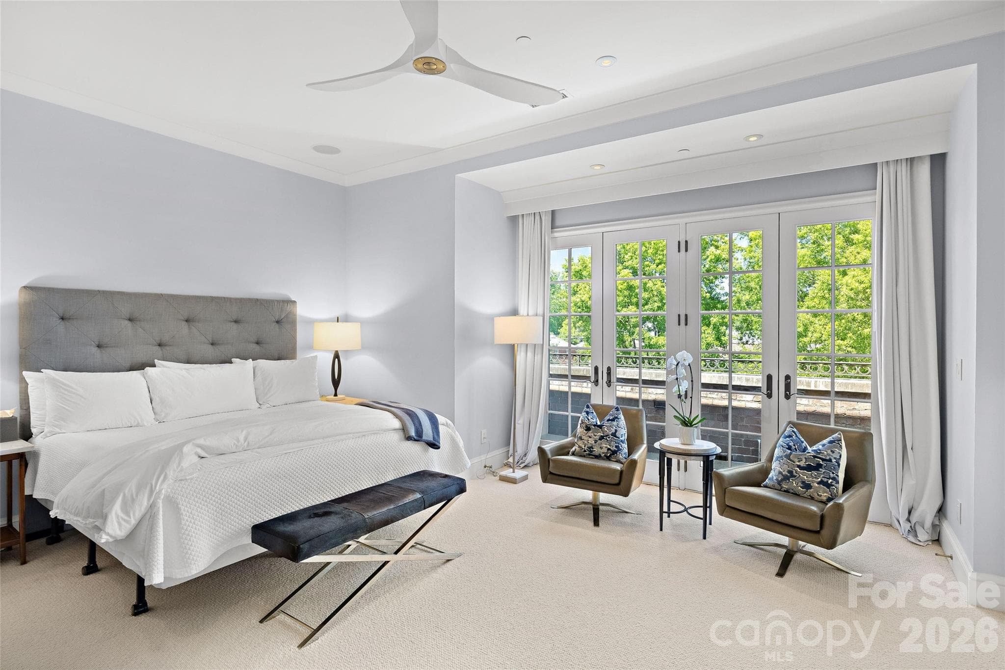 Condominium at 182 Cherokee Road, Charlotte, photo 15 of 28