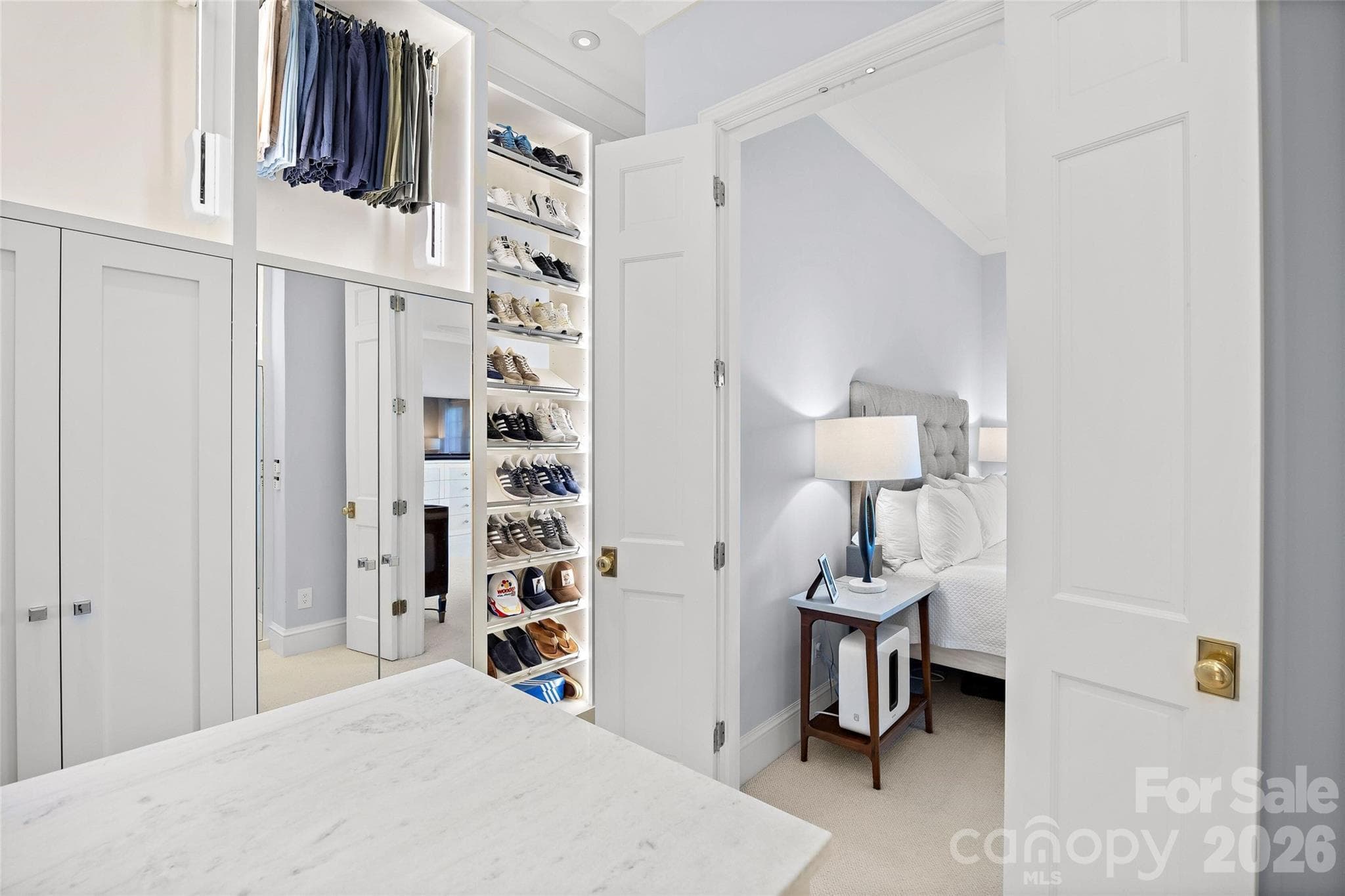 Condominium at 182 Cherokee Road, Charlotte, photo 19 of 28