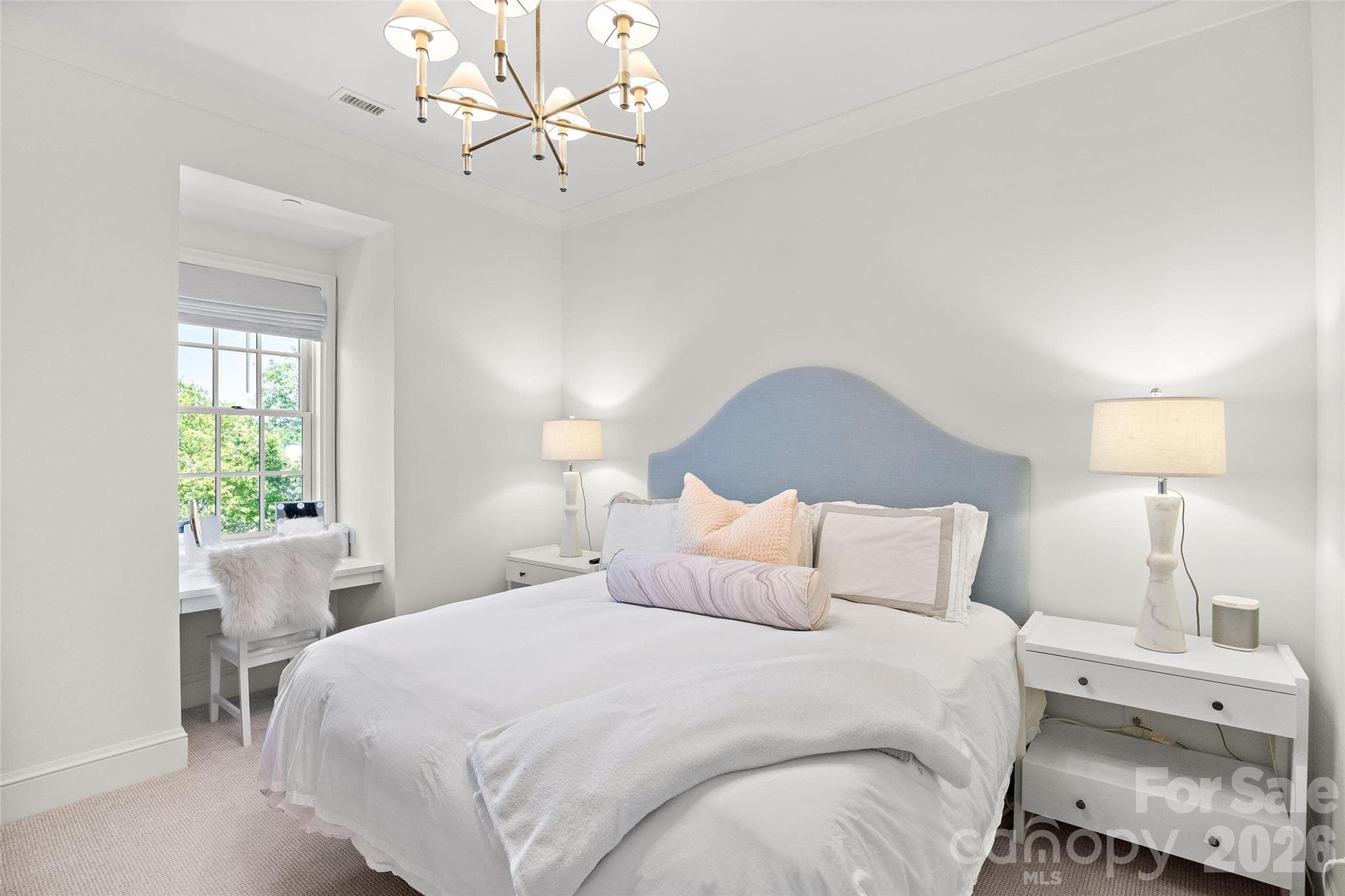 Condominium at 182 Cherokee Road, Charlotte, photo 21 of 28