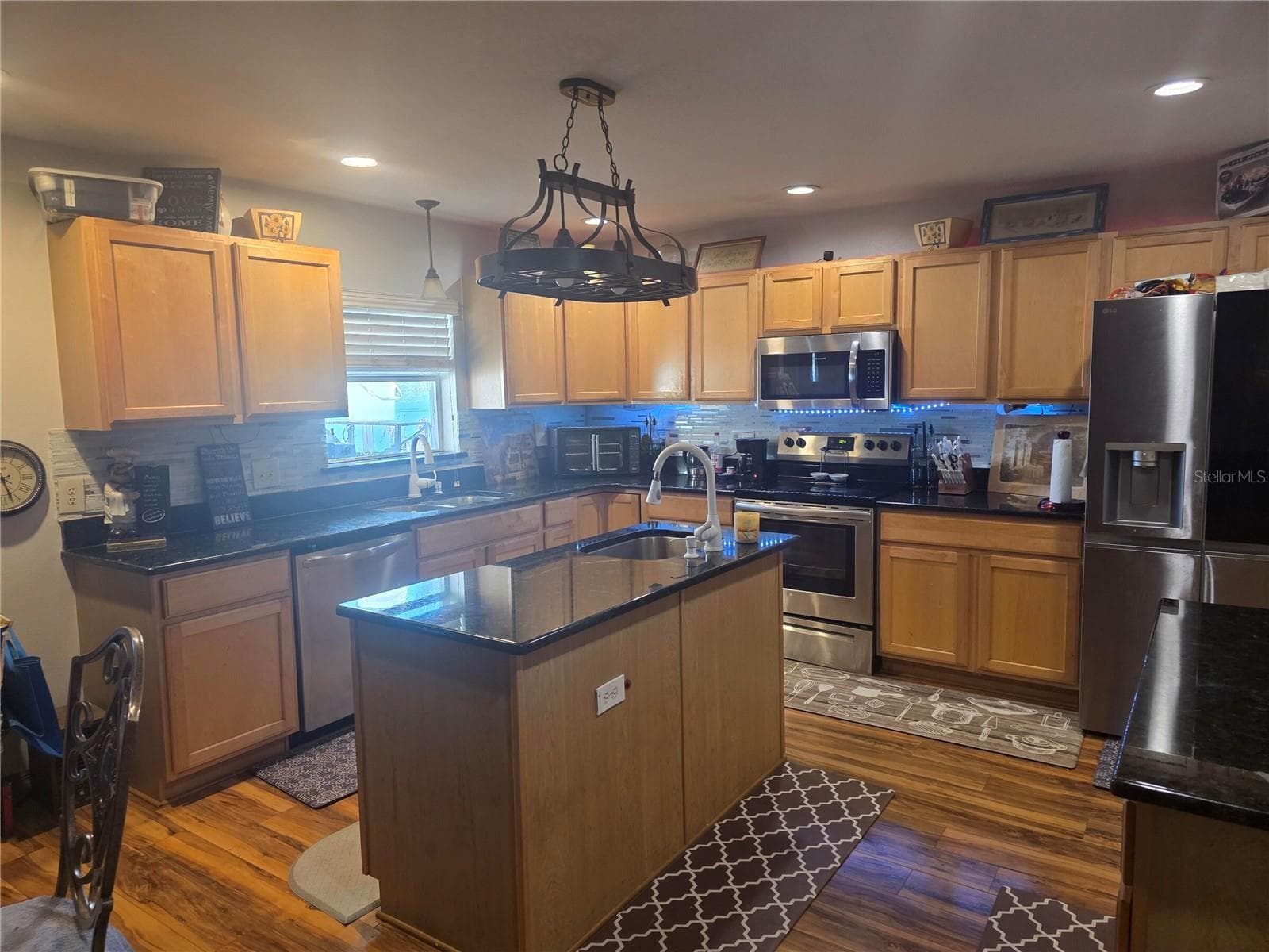 Single Family Residence at 959 THOMAS RD, EAGLE LAKE, photo 15 of 46