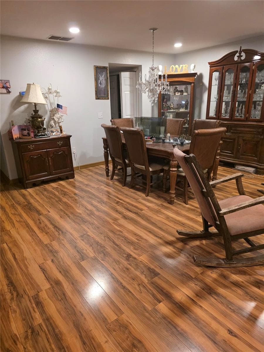 Single Family Residence at 959 THOMAS RD, EAGLE LAKE, photo 28 of 46
