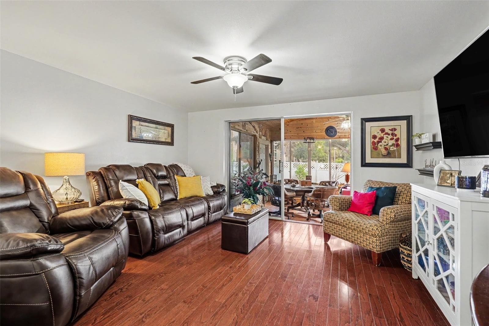 Single Family Residence at 8115 N OLA AVE, TAMPA, photo 5 of 38