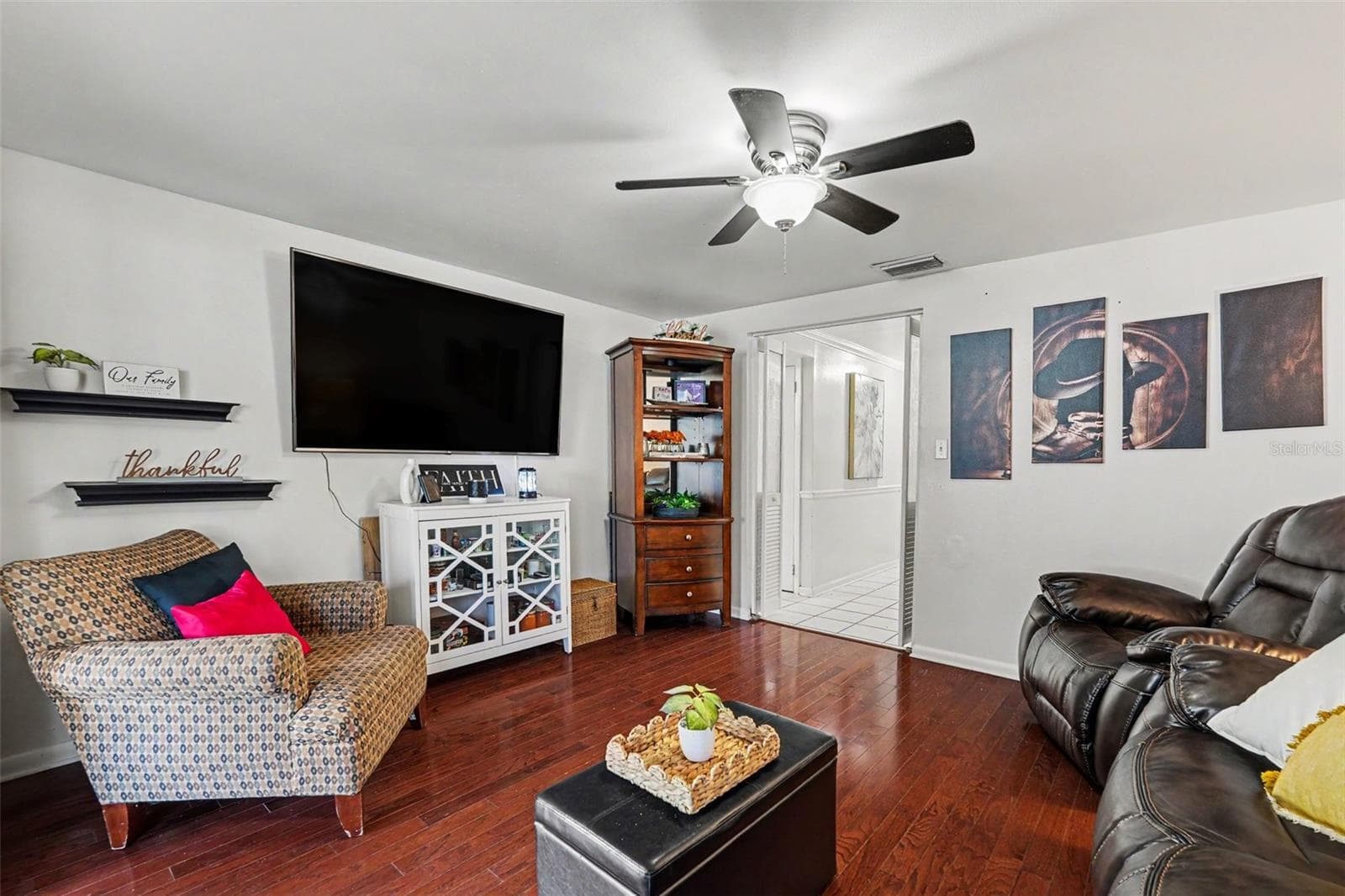 Single Family Residence at 8115 N OLA AVE, TAMPA, photo 10 of 38