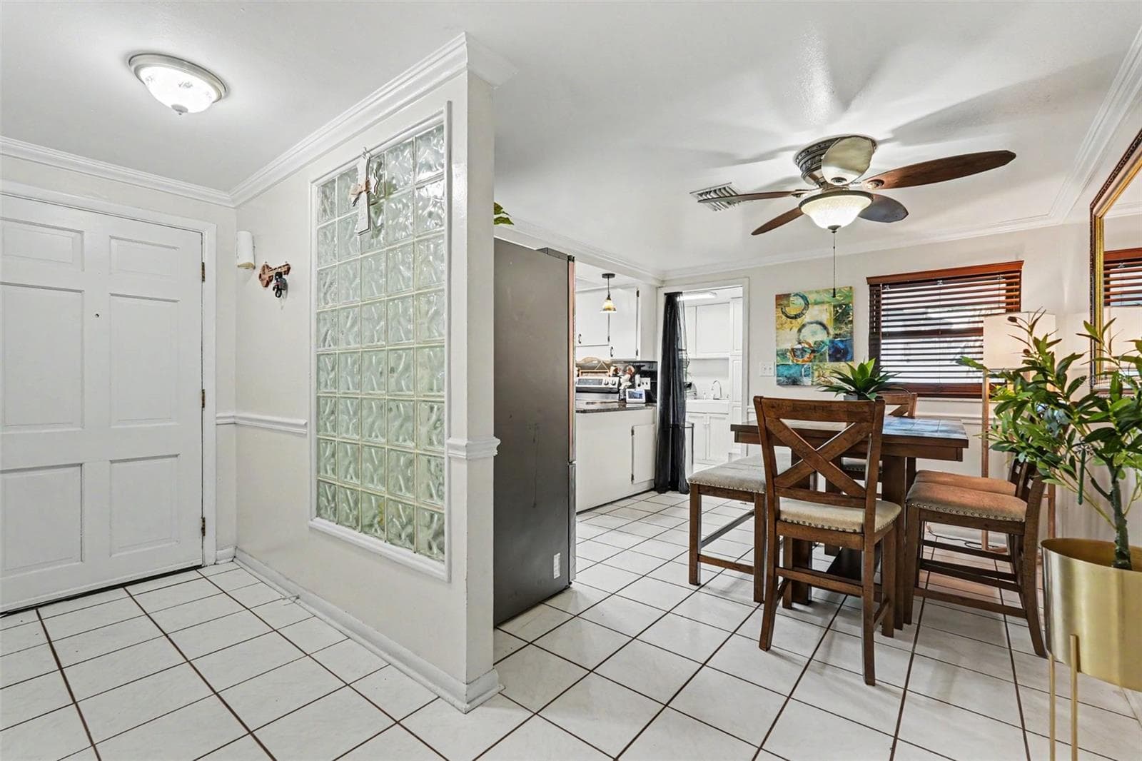 Single Family Residence at 8115 N OLA AVE, TAMPA, photo 13 of 38