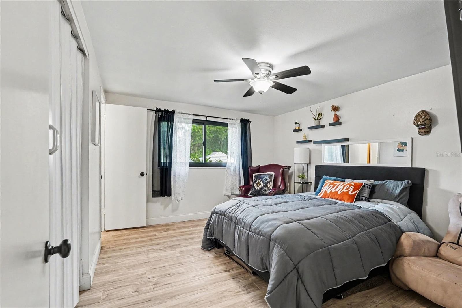 Single Family Residence at 8115 N OLA AVE, TAMPA, photo 27 of 38