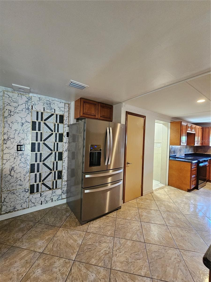 Single Family Residence at 3709 WESTGATE RD, ORLANDO, photo 7 of 29
