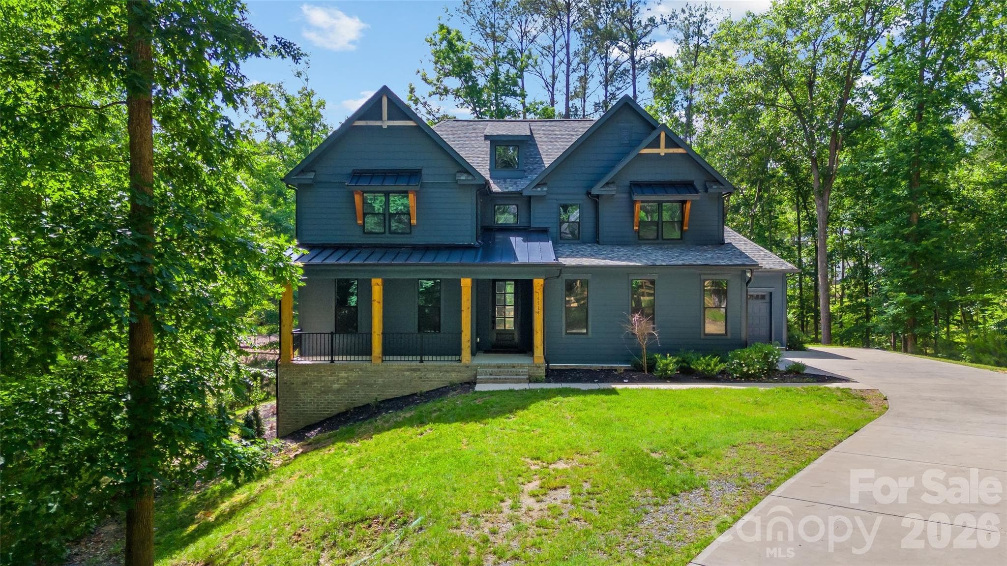 Single Family Residence at Charlotte, photo 3 of 43