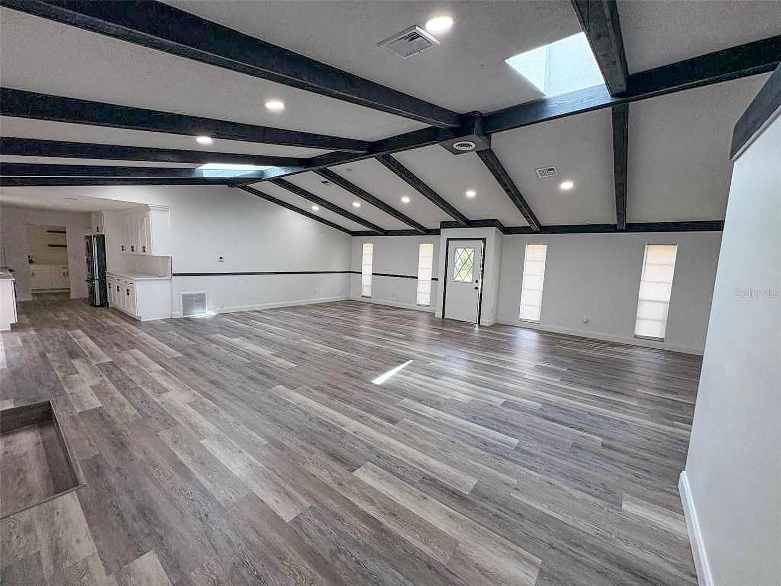 Single Family Residence at 3810 SE 22ND PL, OCALA, photo 9 of 51