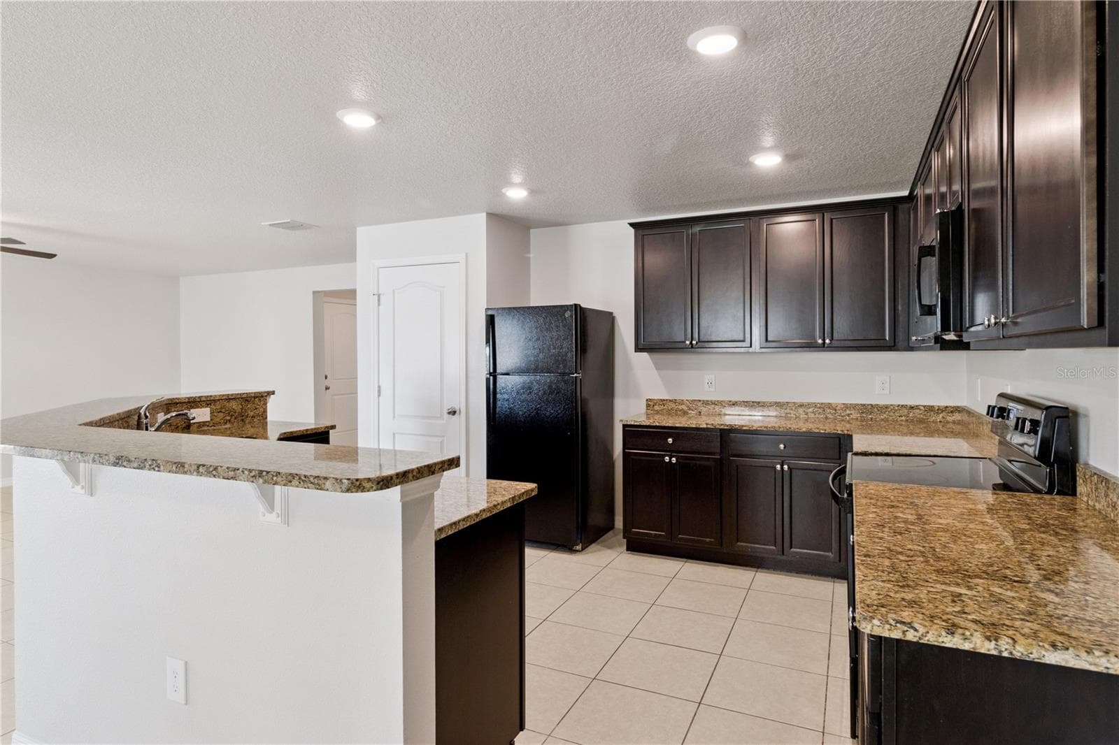 Single Family Residence at 6535 BAIKAL PL, LAKELAND, photo 18 of 46