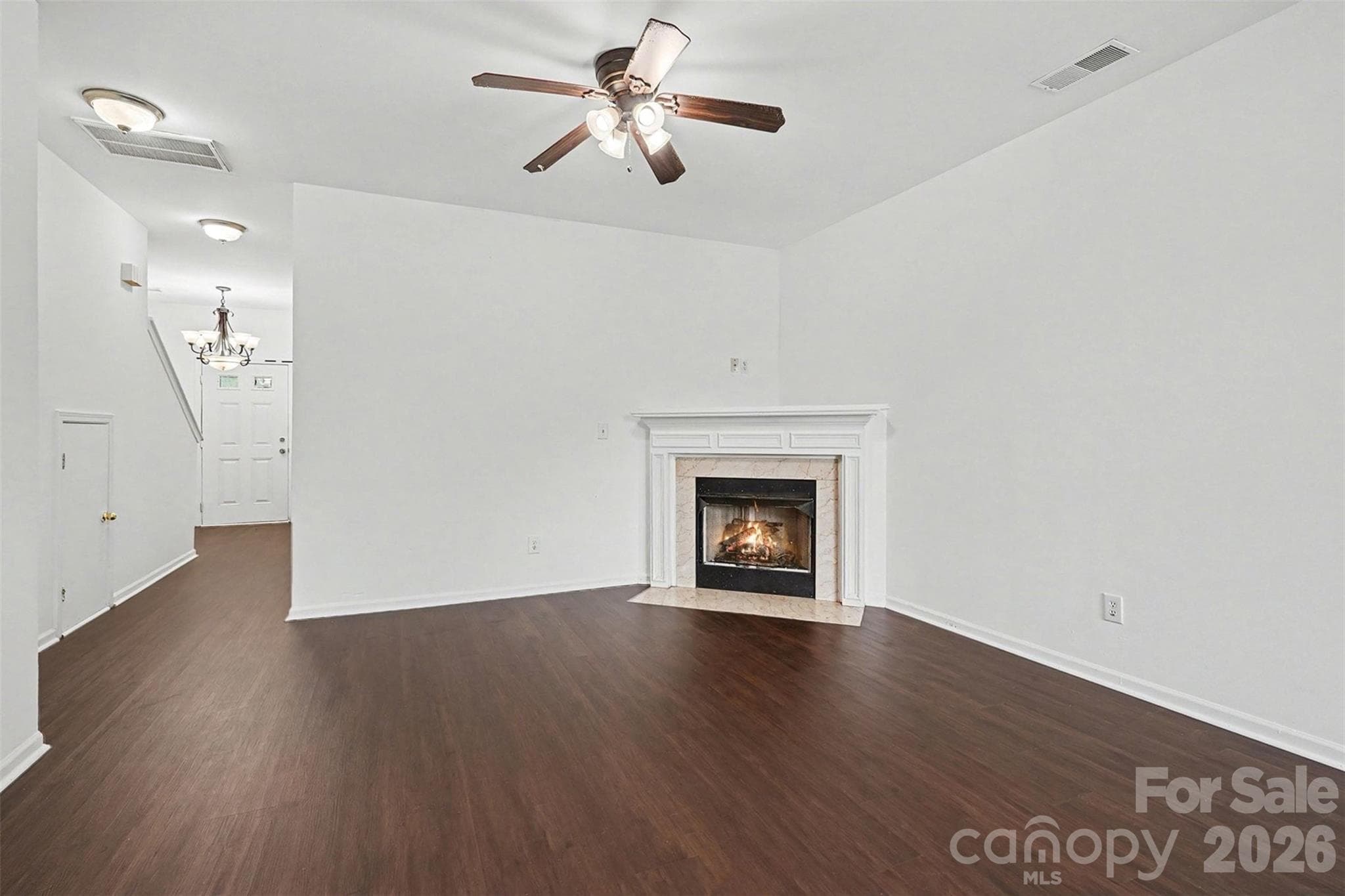 Townhouse at Charlotte, photo 4 of 25
