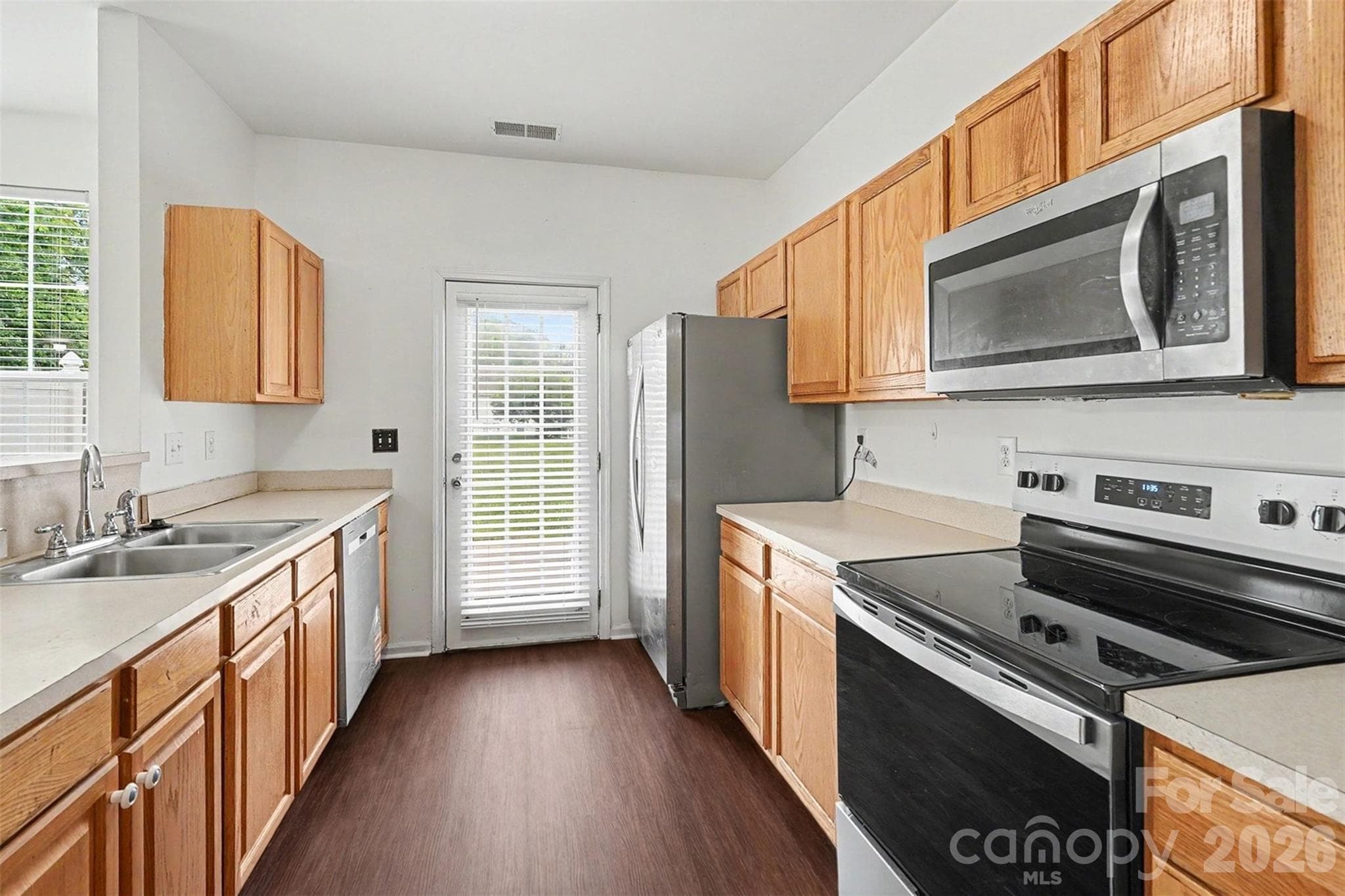 Townhouse at Charlotte, photo 8 of 25