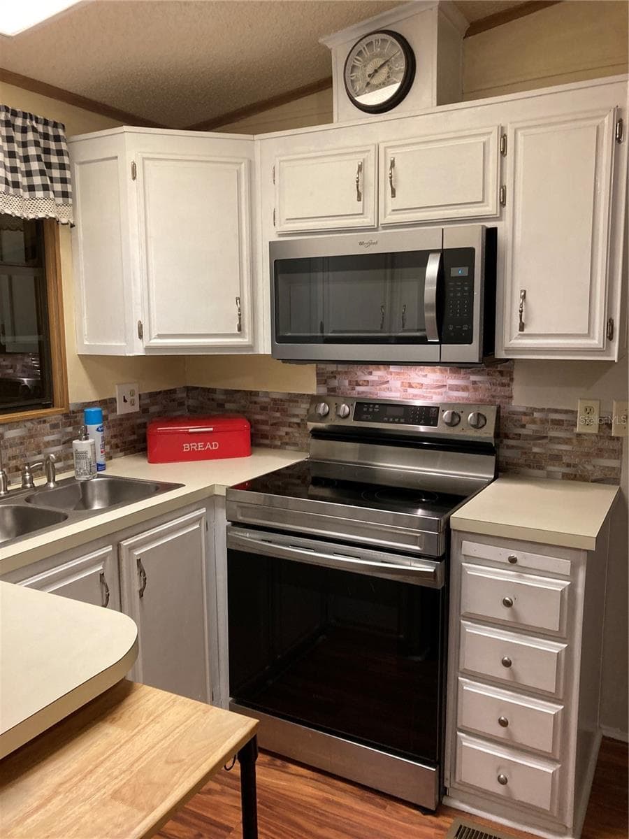 Manufactured Home at 9000 US HIGHWAY 192 #729, CLERMONT, photo 20 of 20