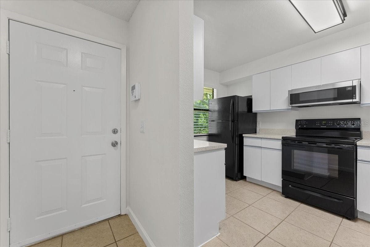 Condominium at 3001 58TH AVE S #1106, ST PETERSBURG, photo 3 of 52