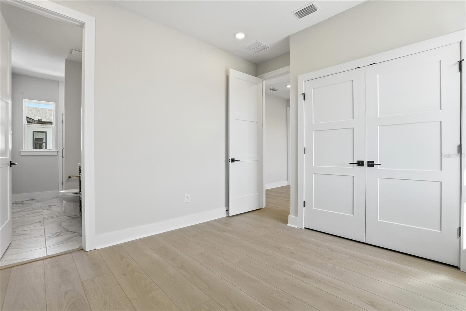 Townhouse at 3005 1ST AVE N, ST PETERSBURG, photo 41 of 50