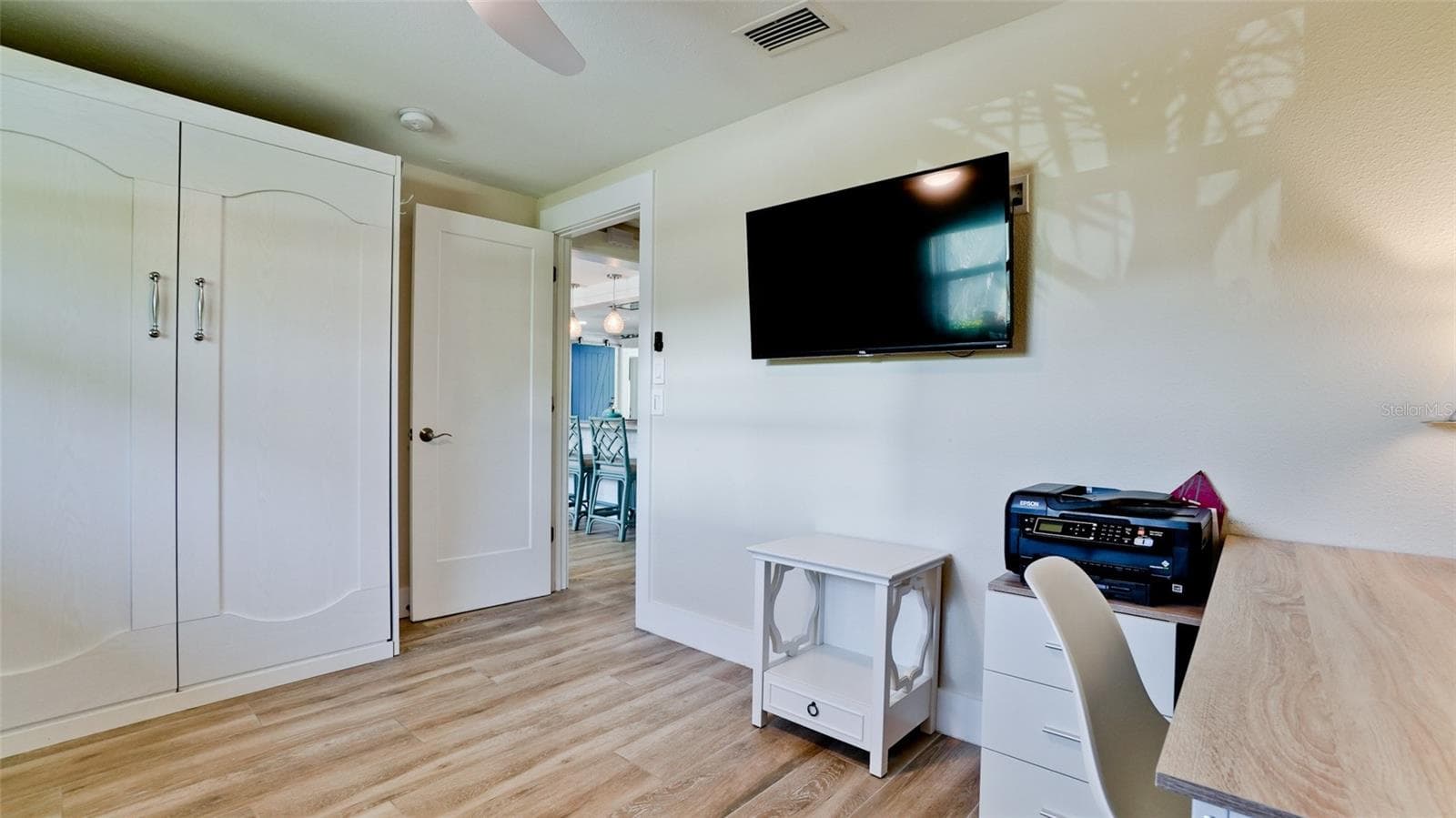 Single Family Residence at 522 68TH ST, HOLMES BEACH, photo 20 of 80