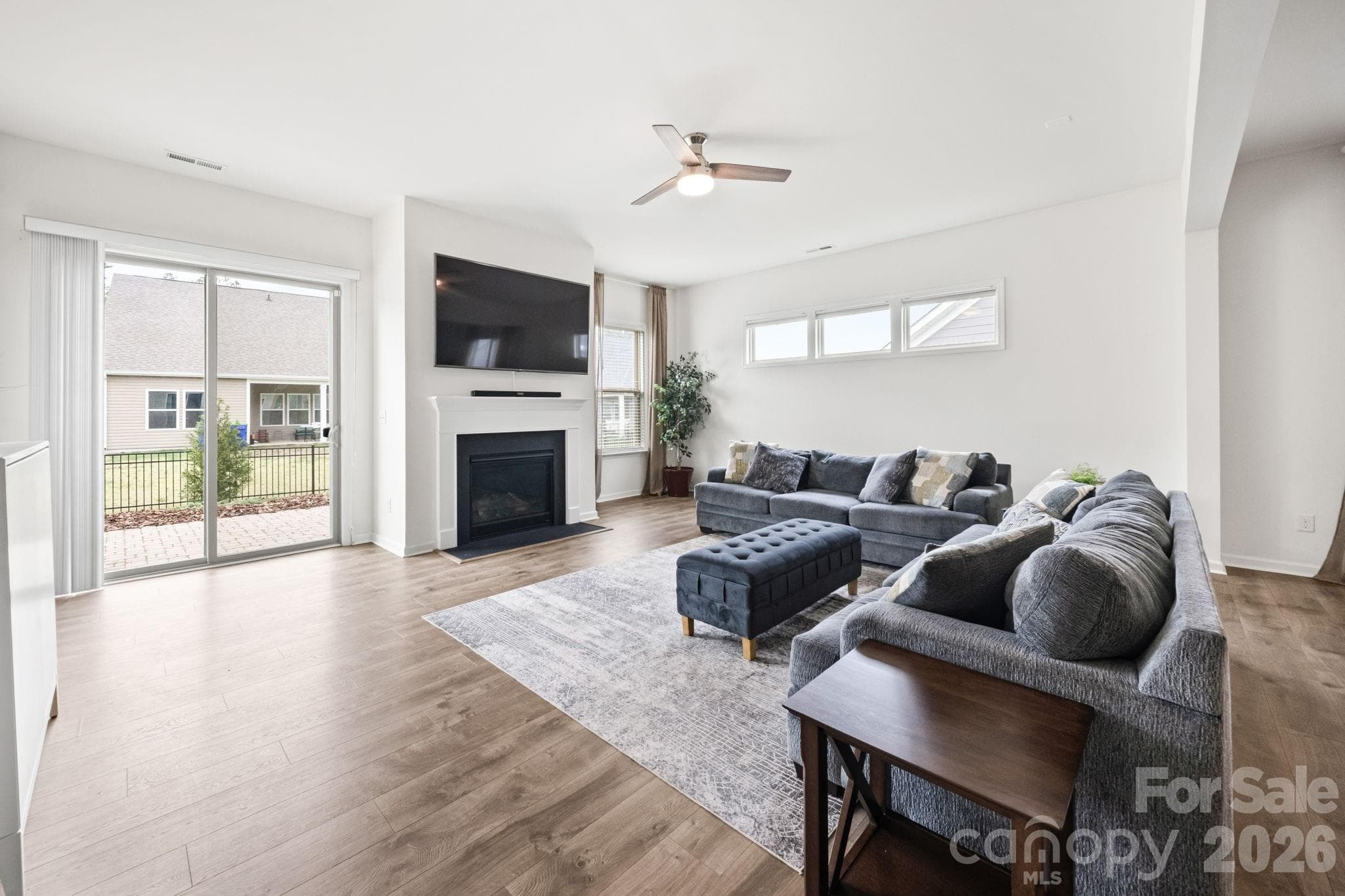 Single Family Residence at Denver, photo 4 of 30