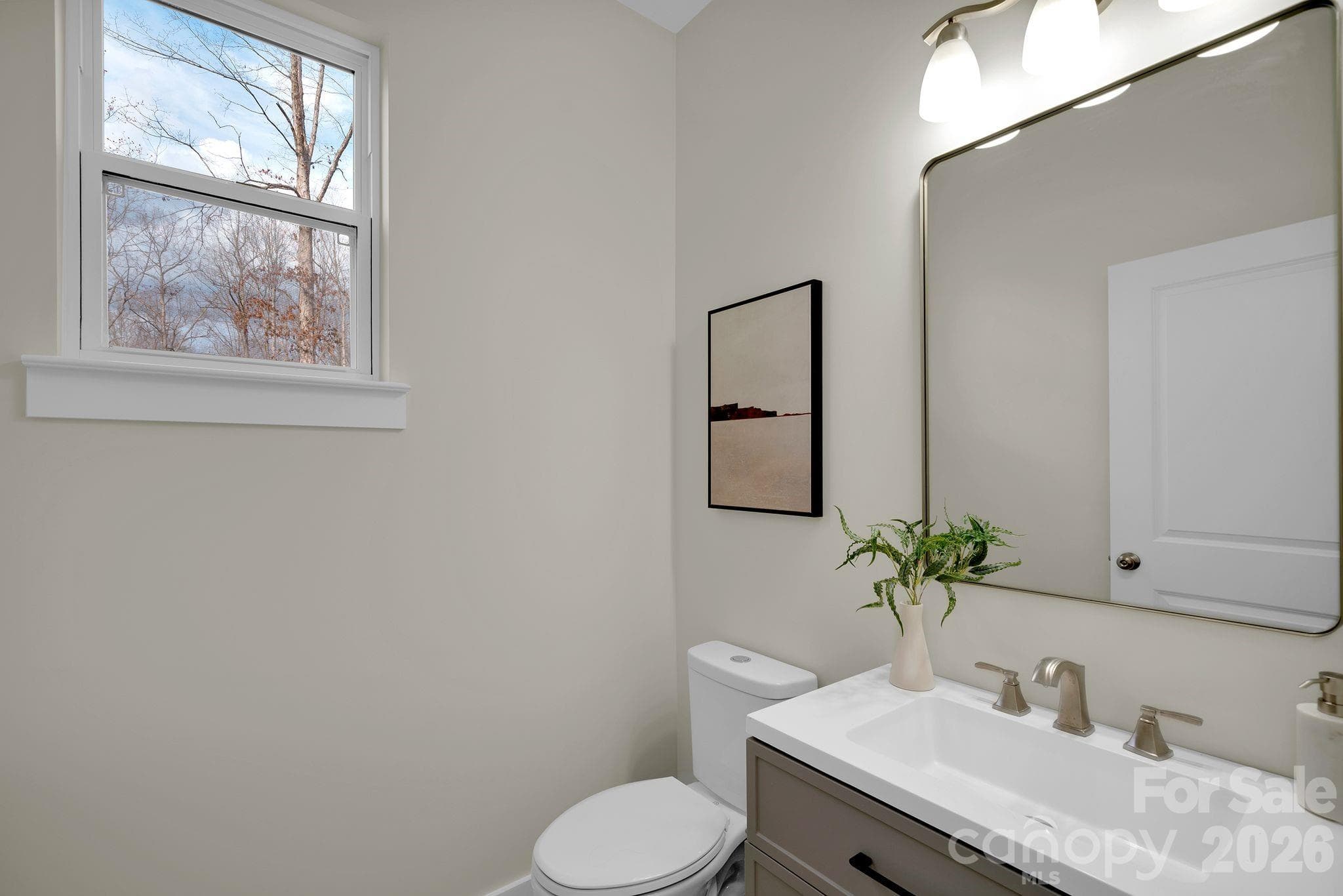 Single Family Residence at Mooresville, photo 4 of 47
