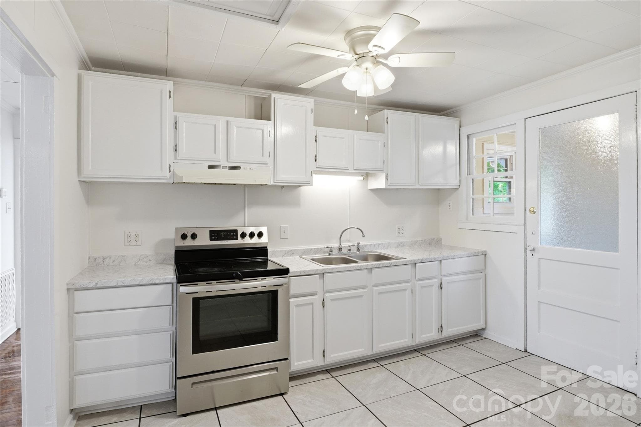 Single Family Residence at Chester, photo 3 of 14