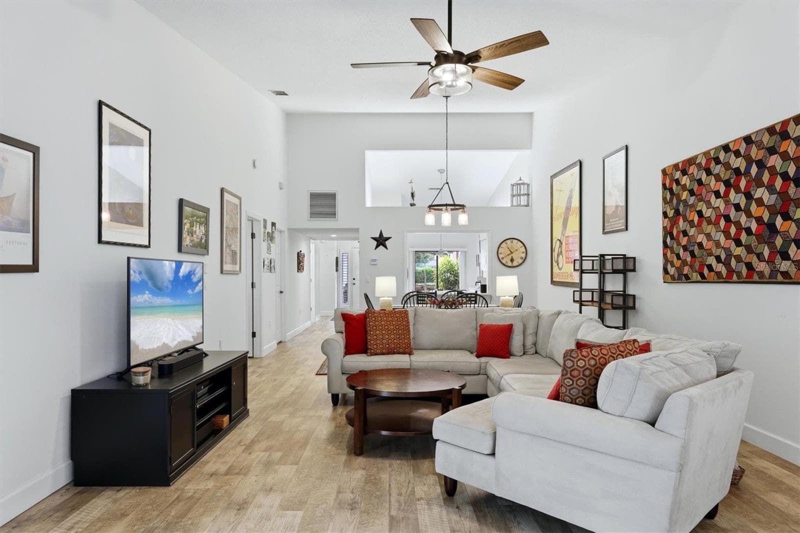 Living - 2644 MOSS OAK DR #47, SARASOTA
