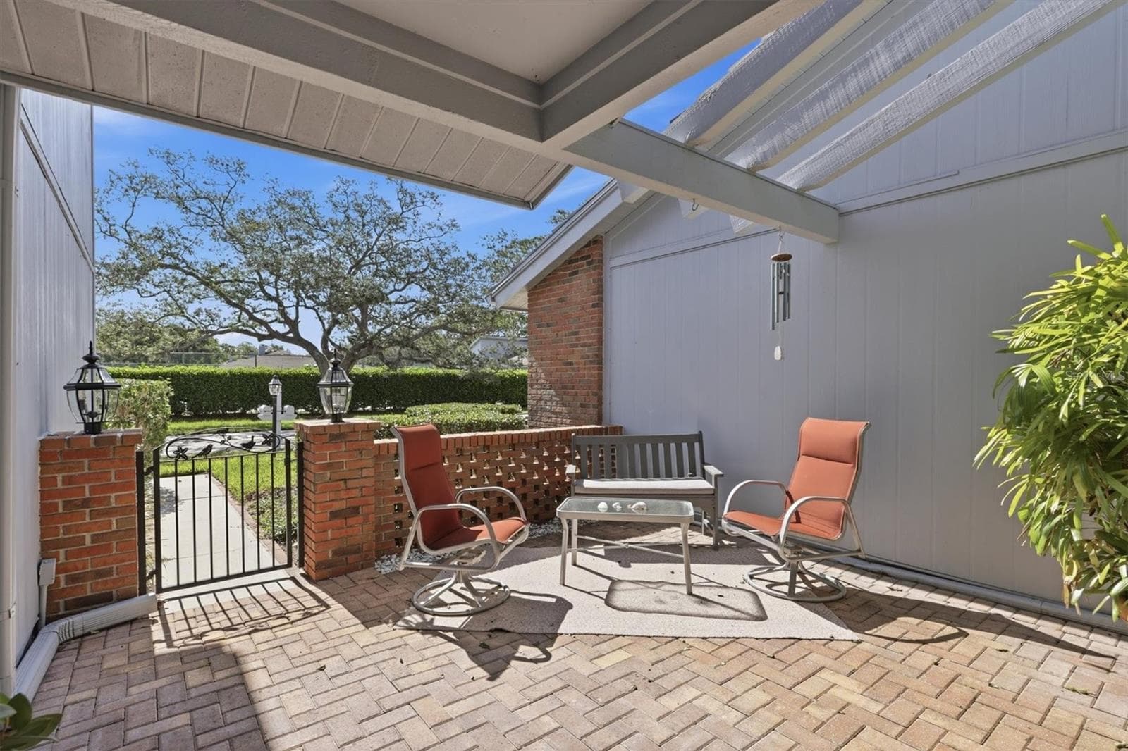 Court Yard - 2644 MOSS OAK DR #47, SARASOTA